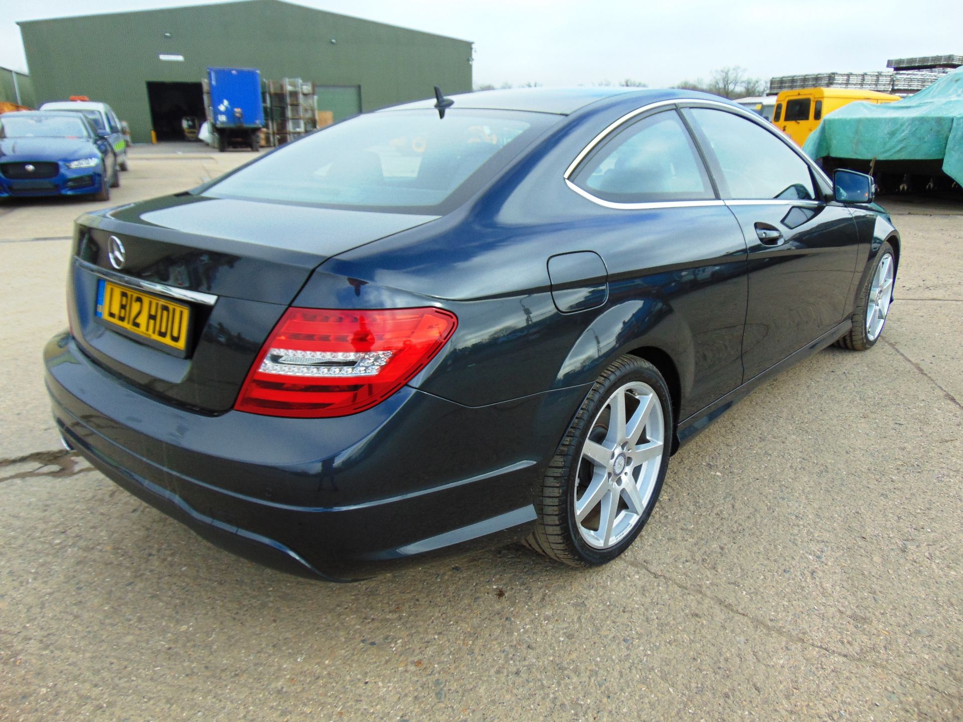 2012 Mercedes-Benz C Class 2.1 C250 CDI BlueEFFICIENCY AMG Sport 4dr Auto ONLY 7,860 miles!!! - Image 6 of 29