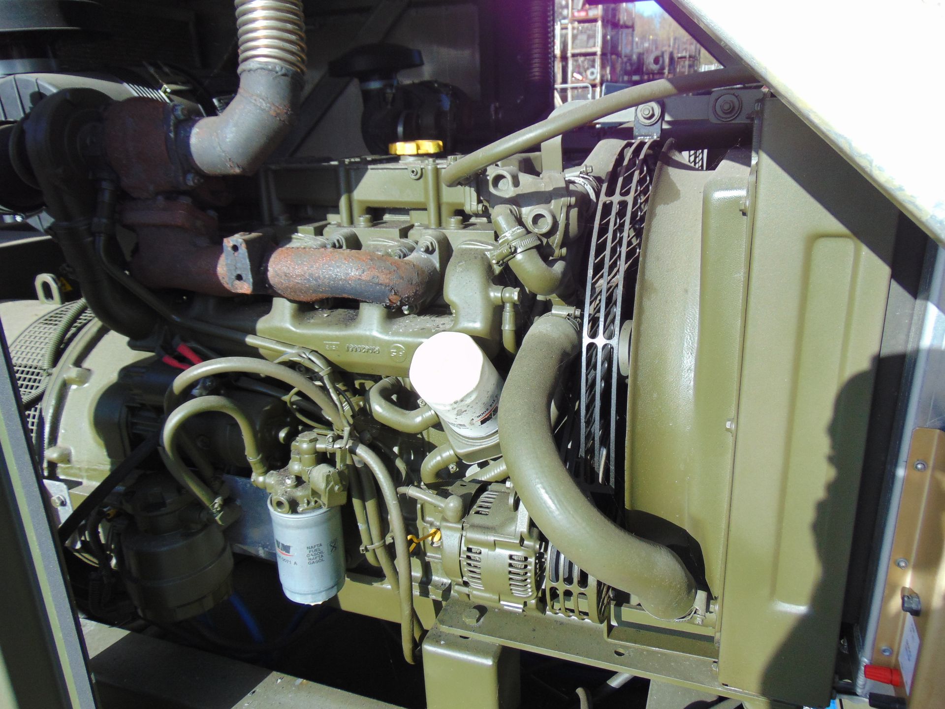 EX RESERVE Demountable Mobile Power Plant 2 x 50KVA Detroit 4 Cylinder Turbo Diesel Generators - Bild 4 aus 19