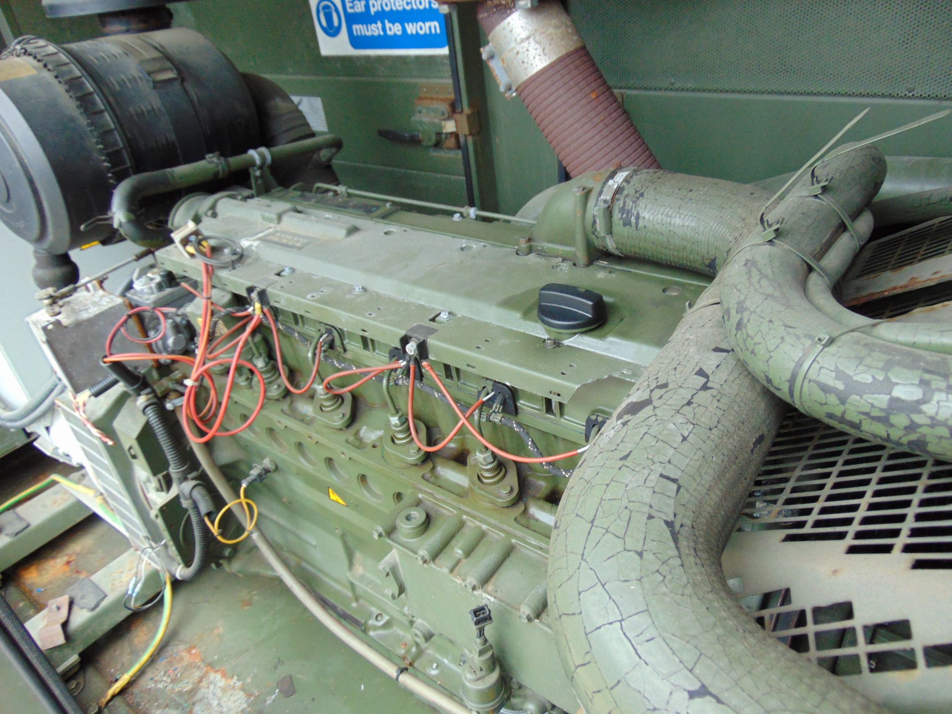 EX RESERVE Hunting Engineering 150KVA Volvo PENTA TAD720GE 6 Cylinder Turbo Diesel Generator - Image 4 of 25