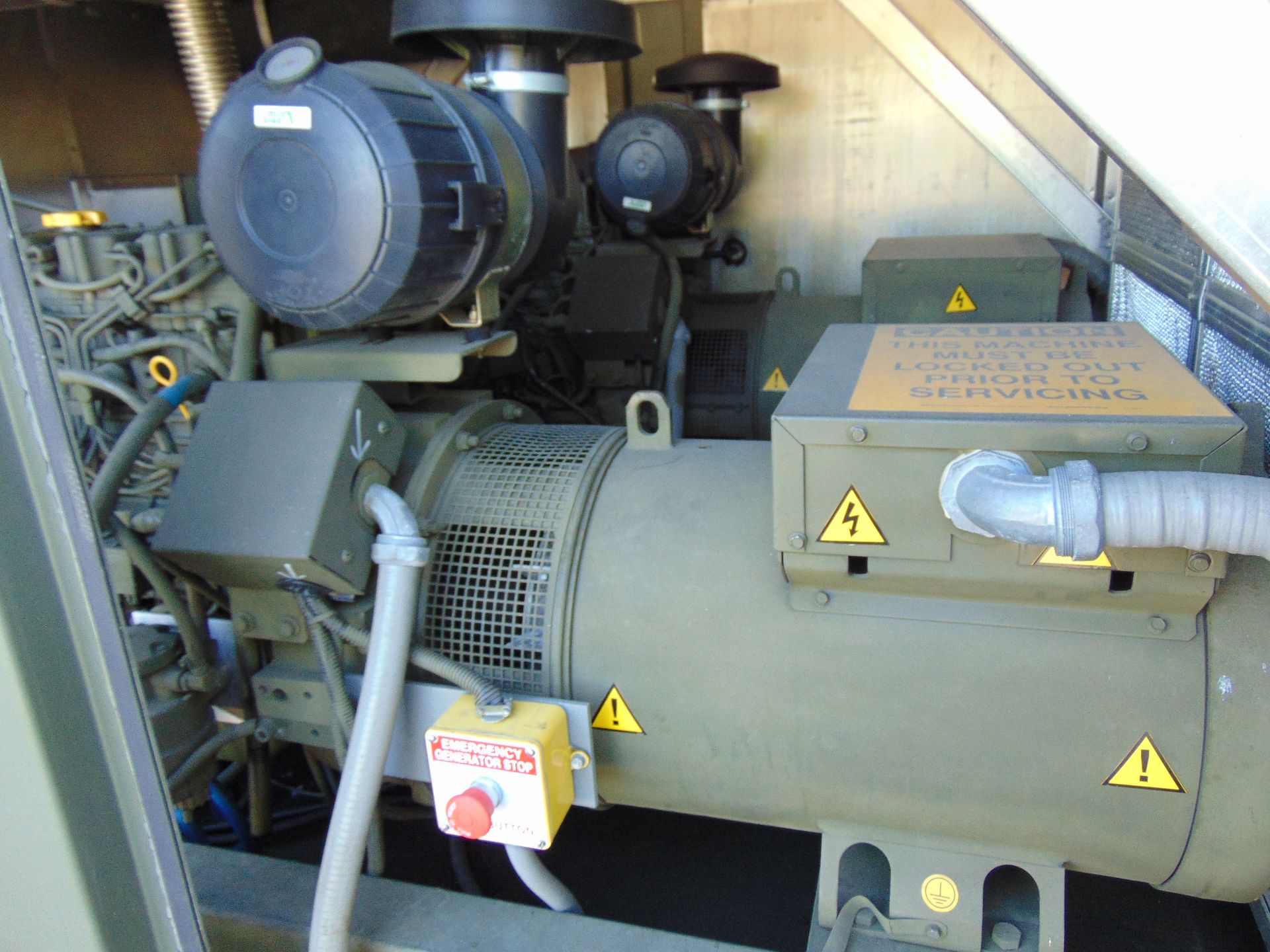 EX RESERVE Demountable Mobile Power Plant 2 x 50KVA Detroit 4 Cylinder Turbo Diesel Generators - Image 17 of 22