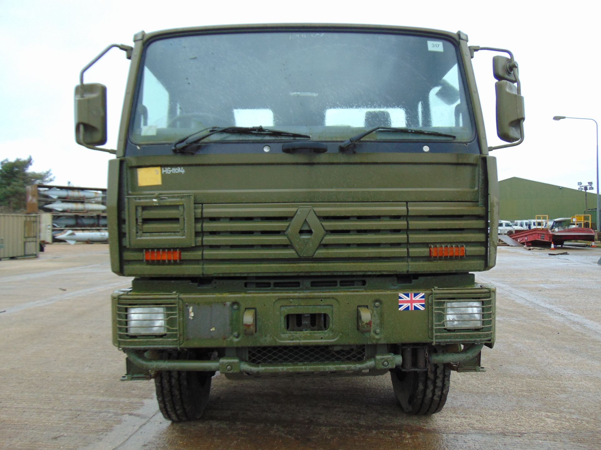 Renault G300 Maxter RHD 4x4 8T Cargo Truck with fitted winch - Image 2 of 15