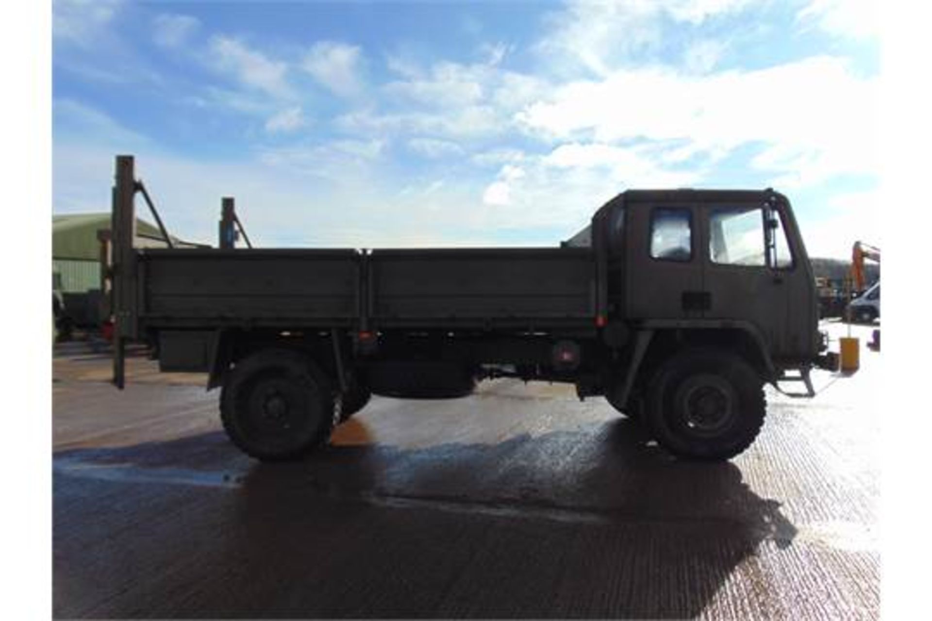 Leyland Daf 45/150 4 x 4 with Ratcliff 1000Kg Tail Lift - Image 8 of 15