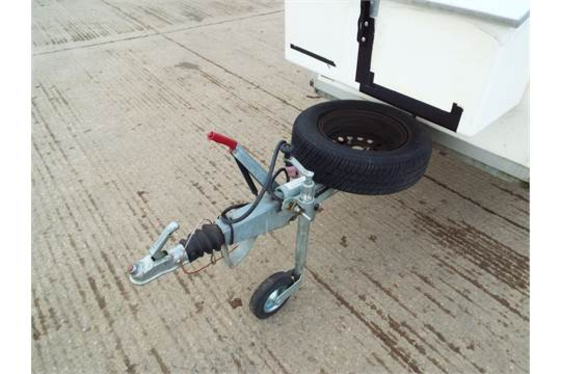 WT-Metall Twin Axle 10 Berth Dog Trailer - Image 17 of 21