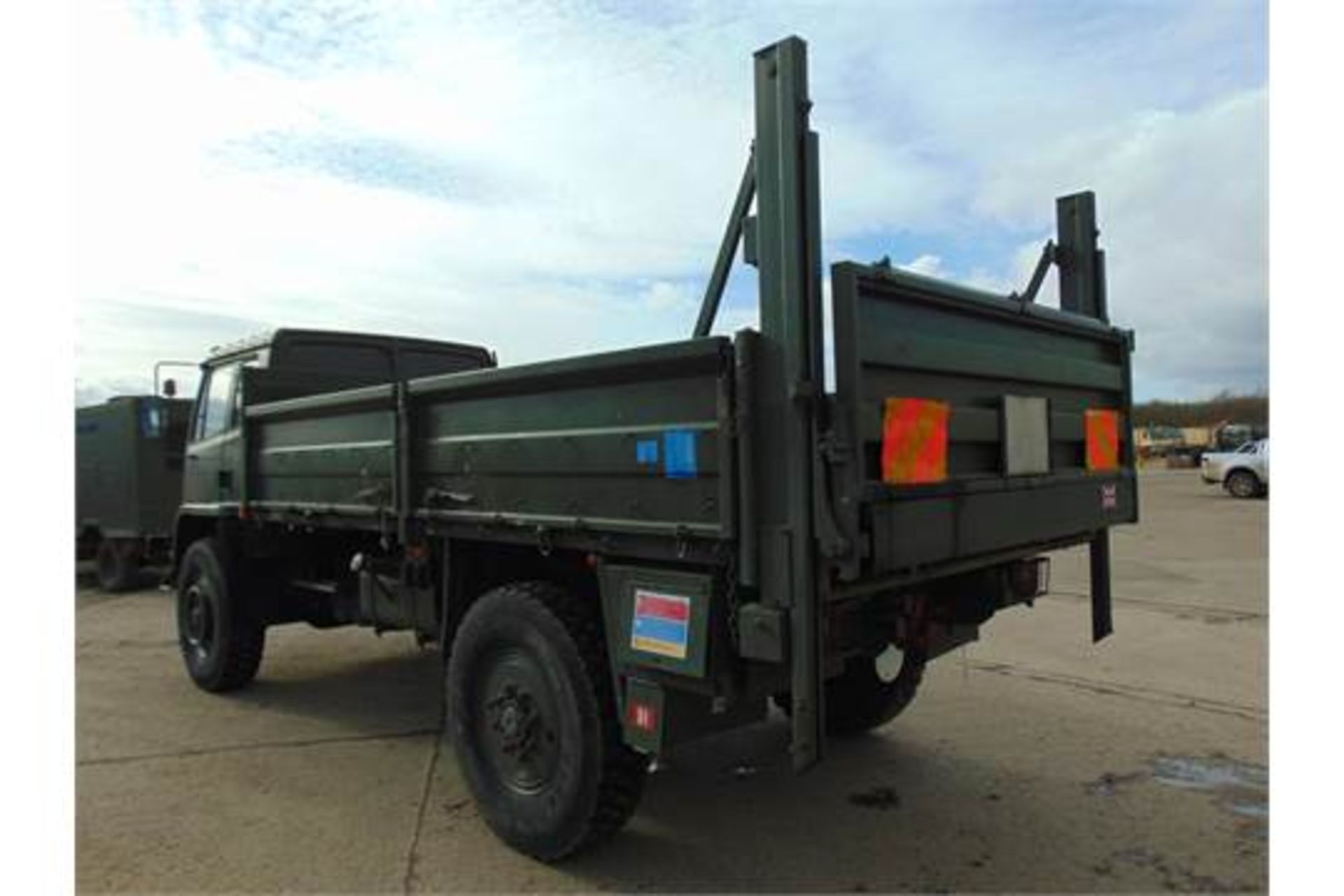 Leyland Daf 45/150 4 x 4 with Ratcliff 1000Kg Tail Lift - Image 5 of 19