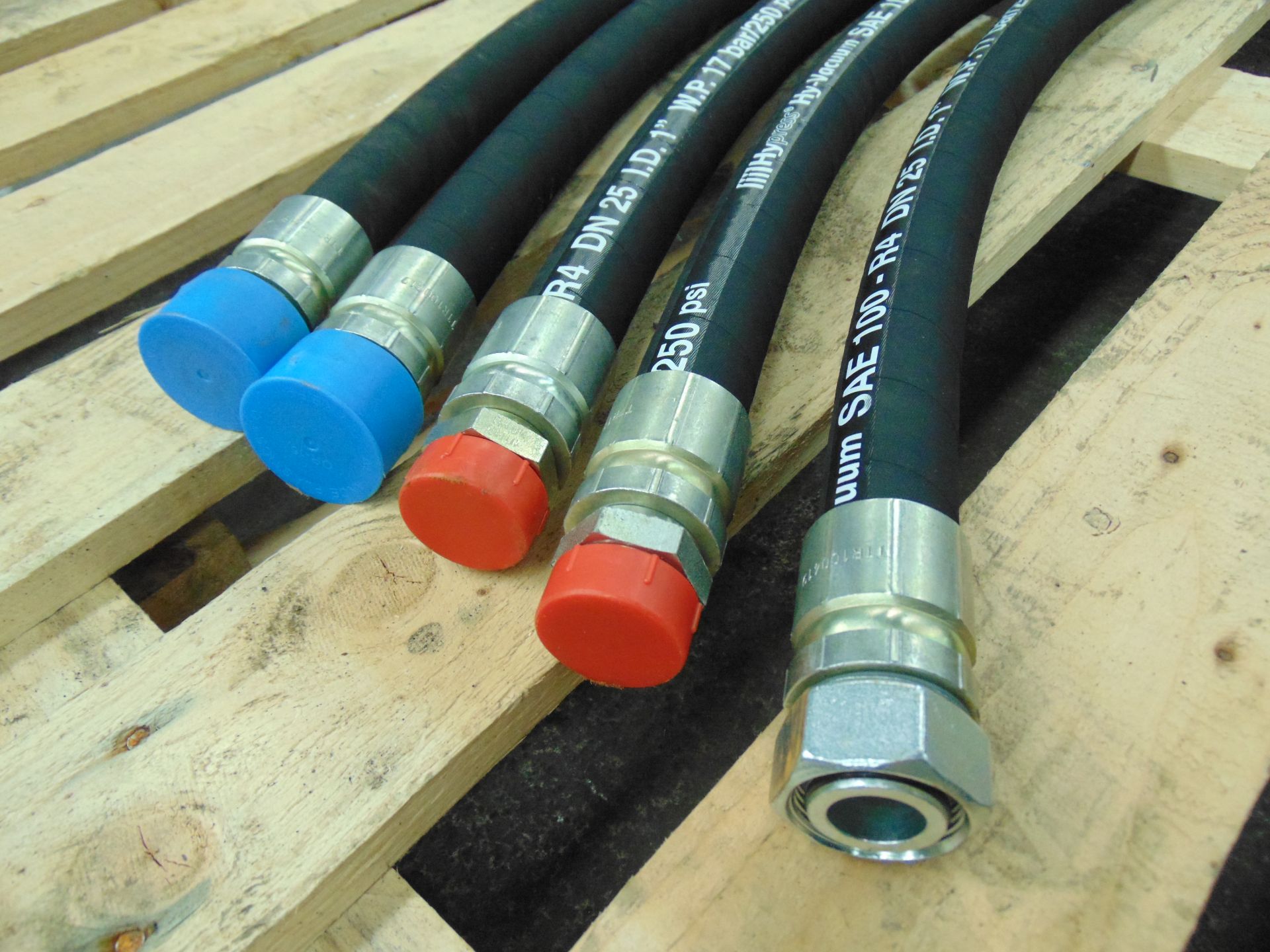 5 x HYPRESS HY-VACUUM SAE 100-R4 DN25 Hydraulic Oil Hoses - Image 3 of 4