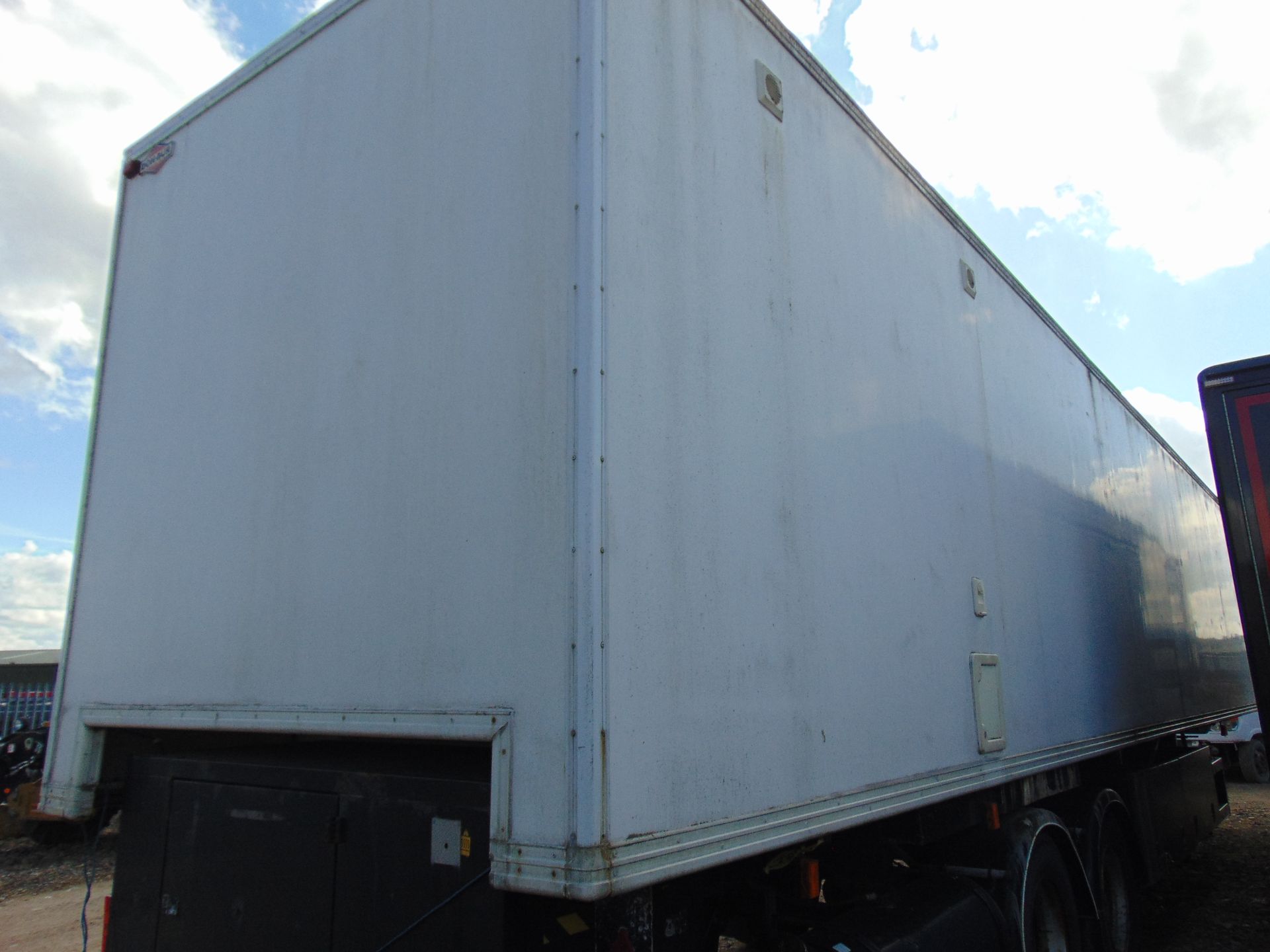 Don-Bur Twin Axle 40ft Mobile Site Office Trailer - Image 19 of 29