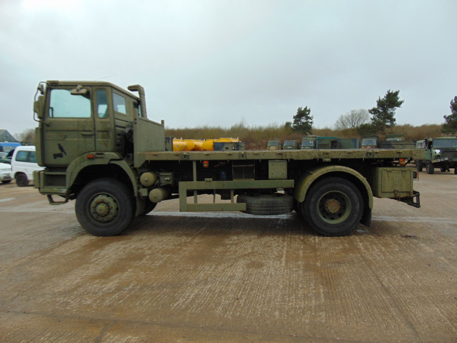 Renault G300 Maxter RHD 4x4 8T Cargo Truck with fitted winch - Image 4 of 15