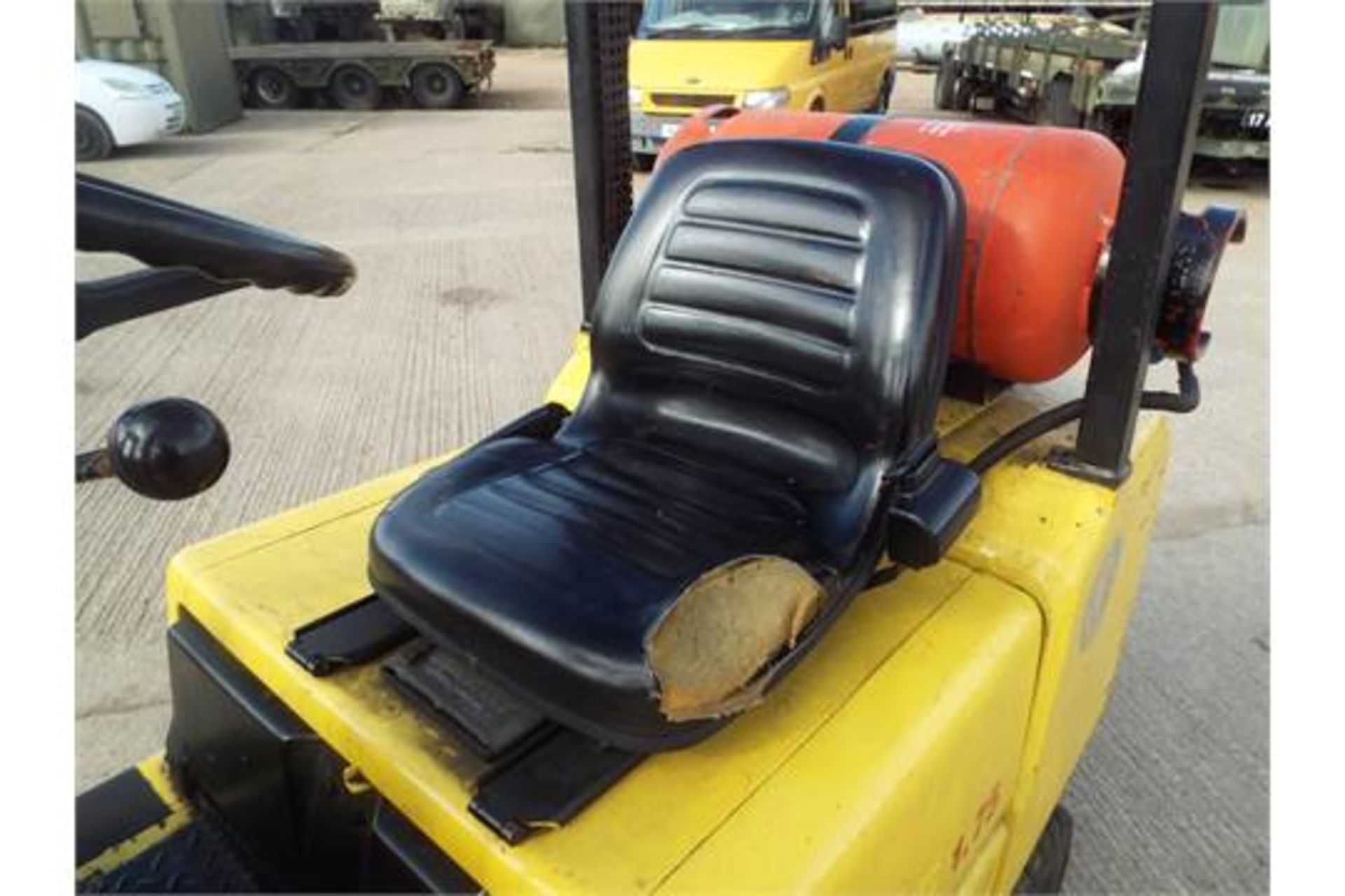 Hyster H1.75XL Counter Balance LPG Container Forklift - Image 12 of 19