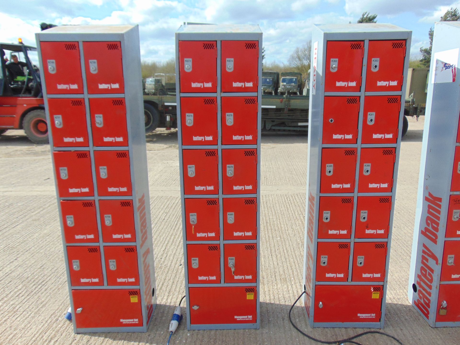8 x Battery Banks - Charging Stations - Charging Lockers - Power Tool Lockers - 11 Door - Image 4 of 9
