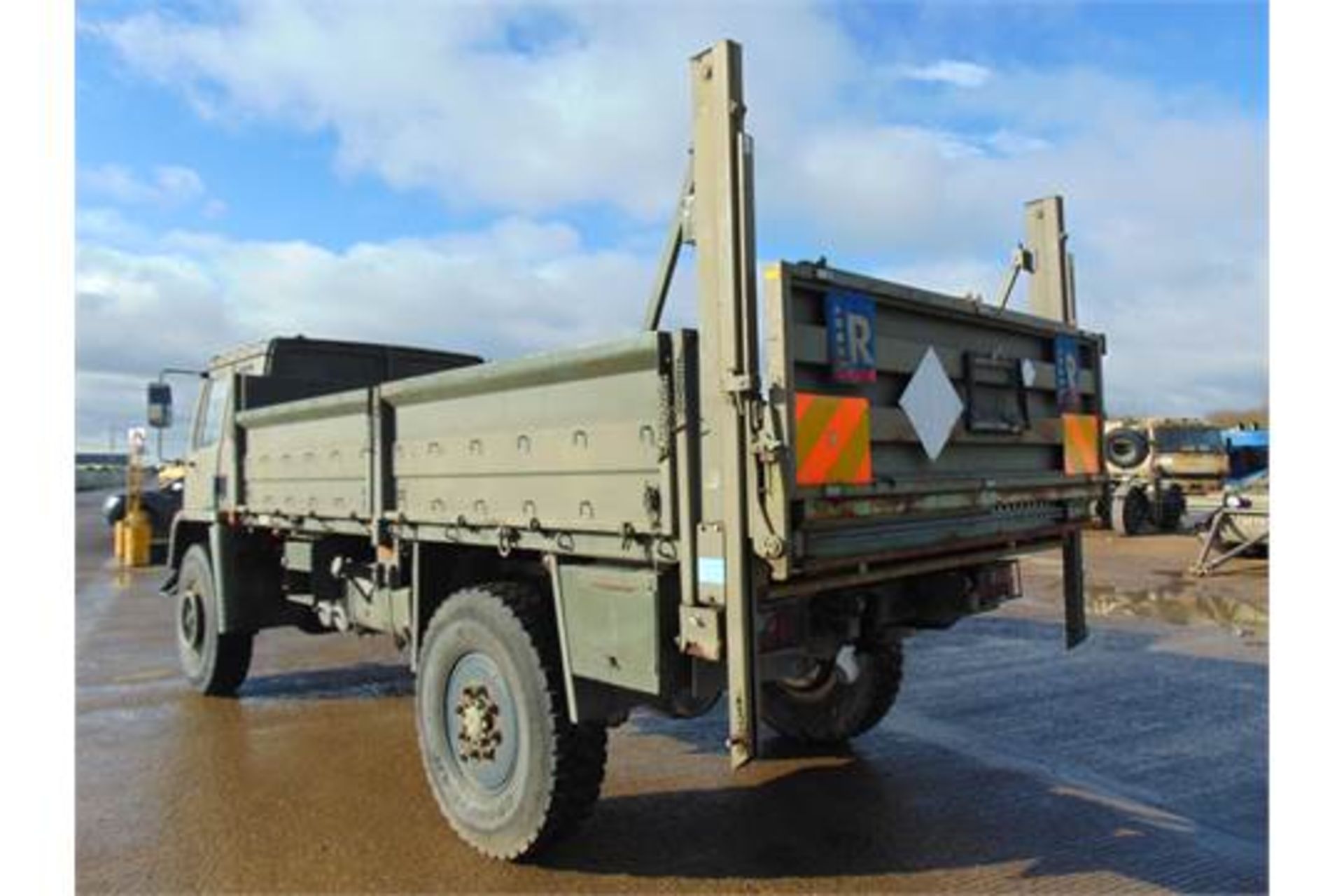 Leyland Daf 45/150 4 x 4 with Ratcliff 1000Kg Tail Lift - Image 5 of 15