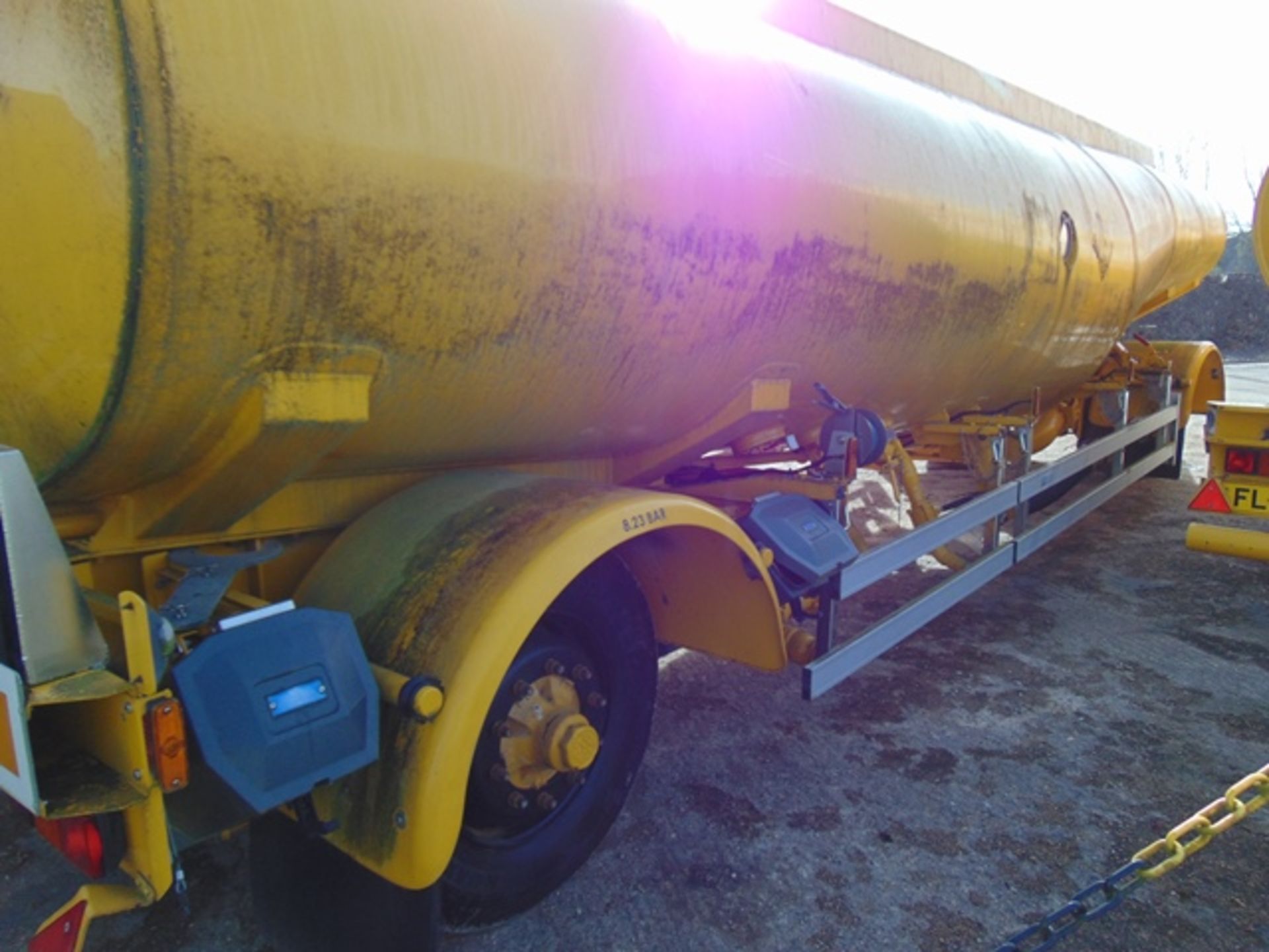 24000 Ltr Twin Axle Fluid Transfer Tanker Trailer. - Image 5 of 8