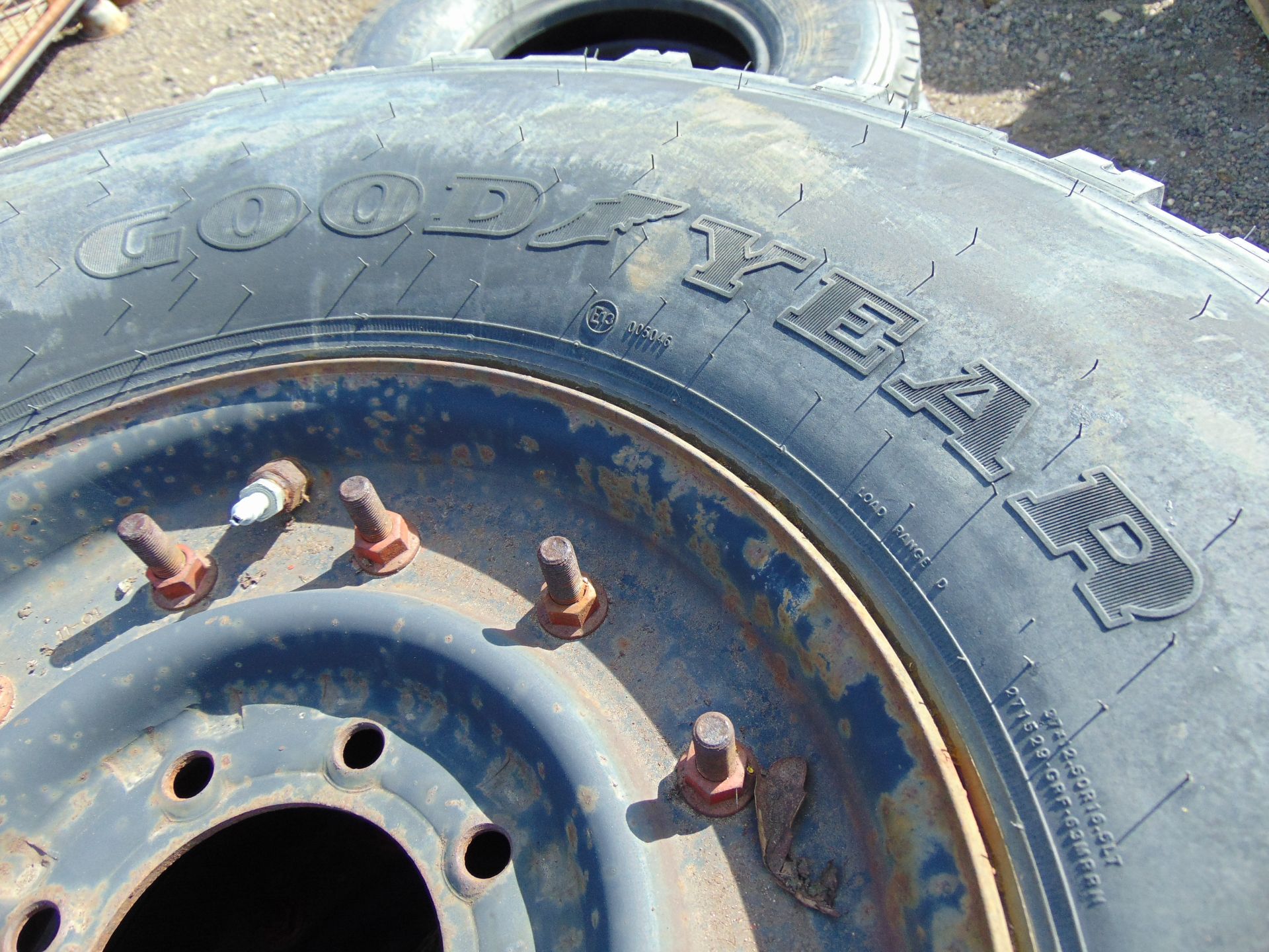 3 x Goodyear Wrangler MT 37x12.50 R16.5LT Tyres with 8 Stud Rims - Image 5 of 7