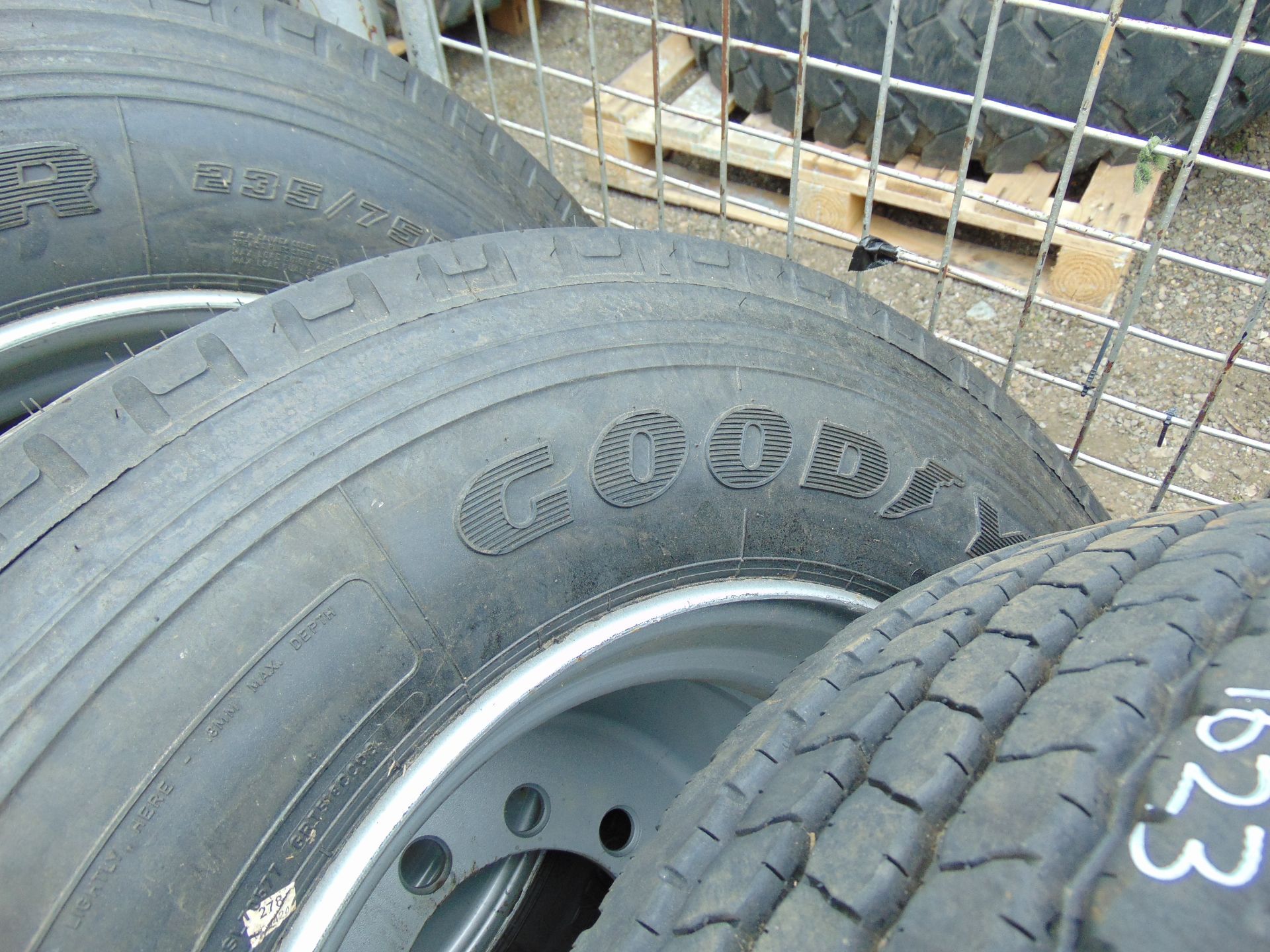 3 x Mixed Brand 235/75 R17.5 Tyres on 6 Stud Rims - Image 4 of 8