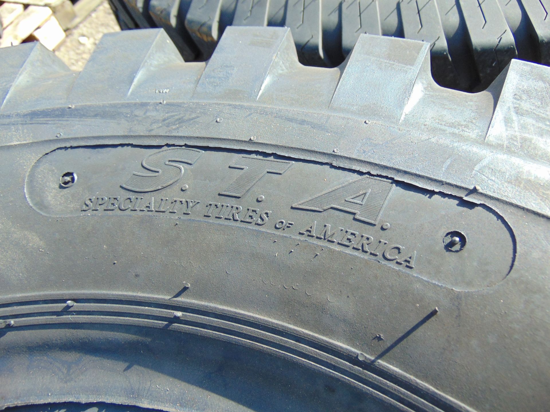 4 x S.T.A. 9.00-20 Crossply Tyres - Image 6 of 7