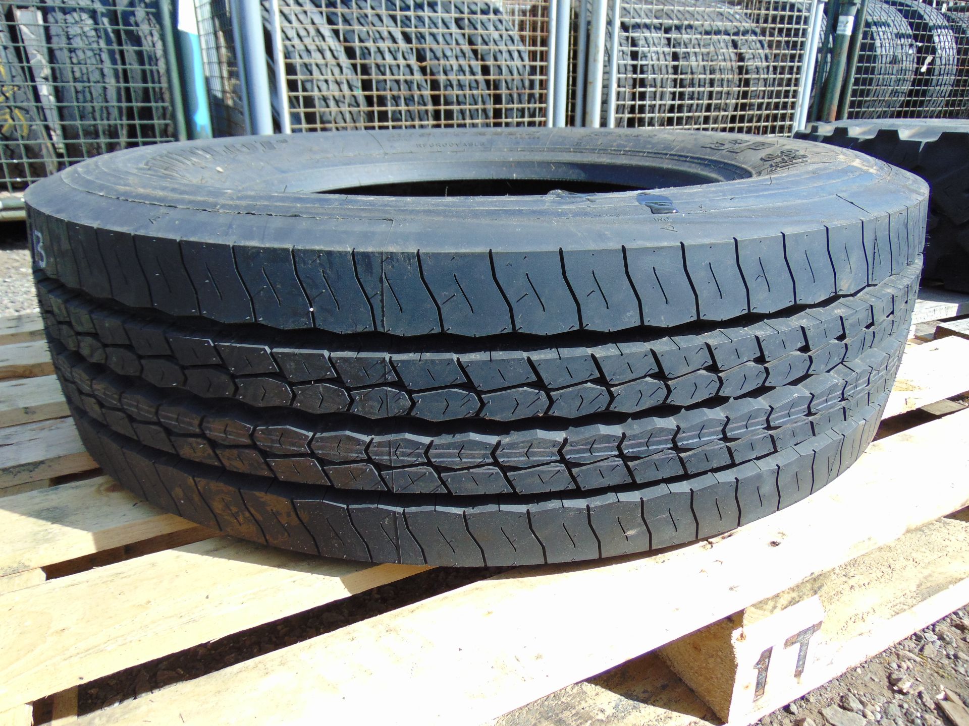 1 x Dunlop SP341 275/70 R22.5 Tyre - Bild 2 aus 6
