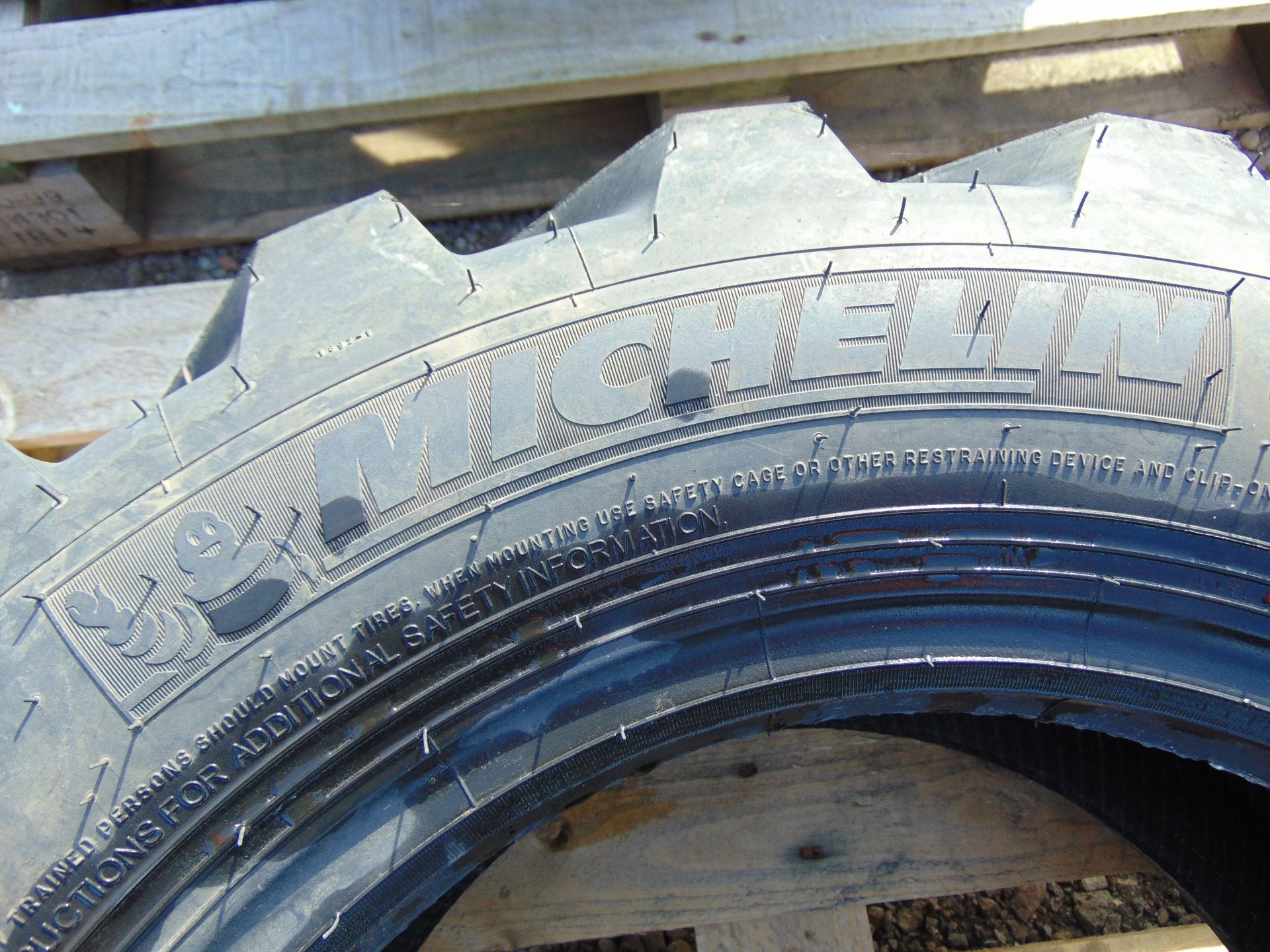 Michelin Power CL 280/80-18 Tyre - Image 2 of 6