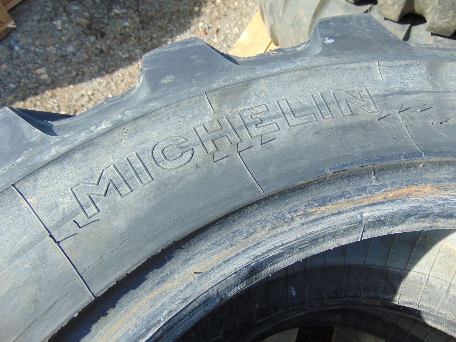 2 x Michelin 275/80 R20 Tyres - Bild 4 aus 5