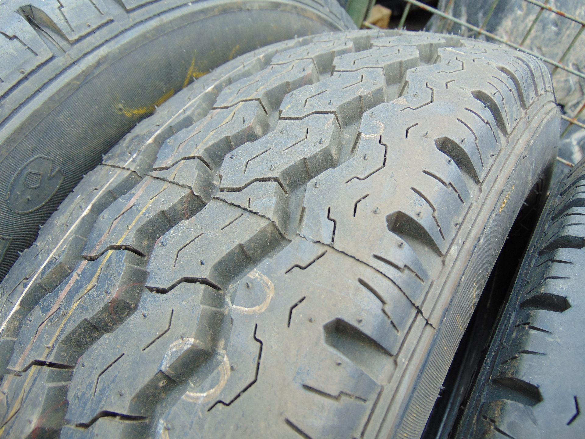 5 x Mixed Brand 205/75 R16C Tyres - Image 7 of 7