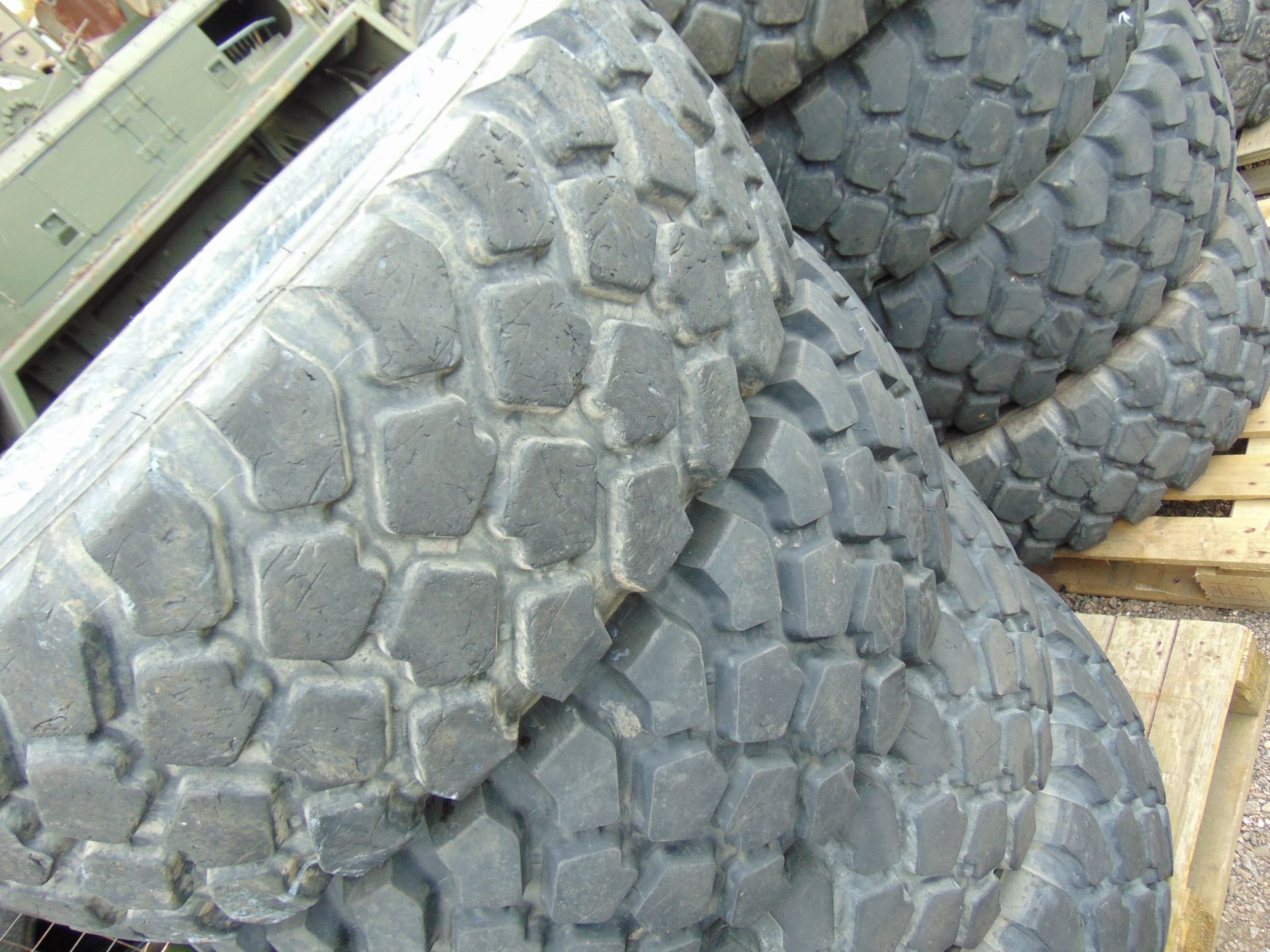 4 x Michelin XZL 395/85 R20 Tyres - Image 3 of 5