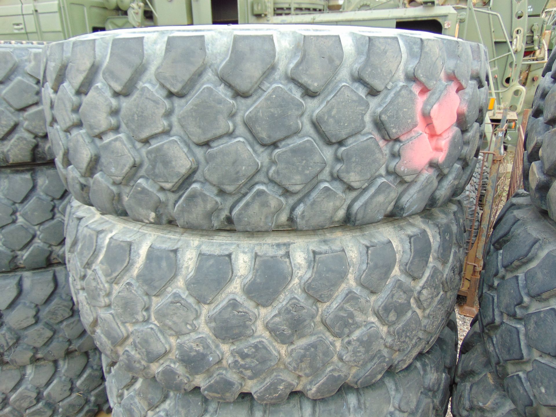 4 x Michelin XZL 395/85 R20 Tyres - Image 2 of 5