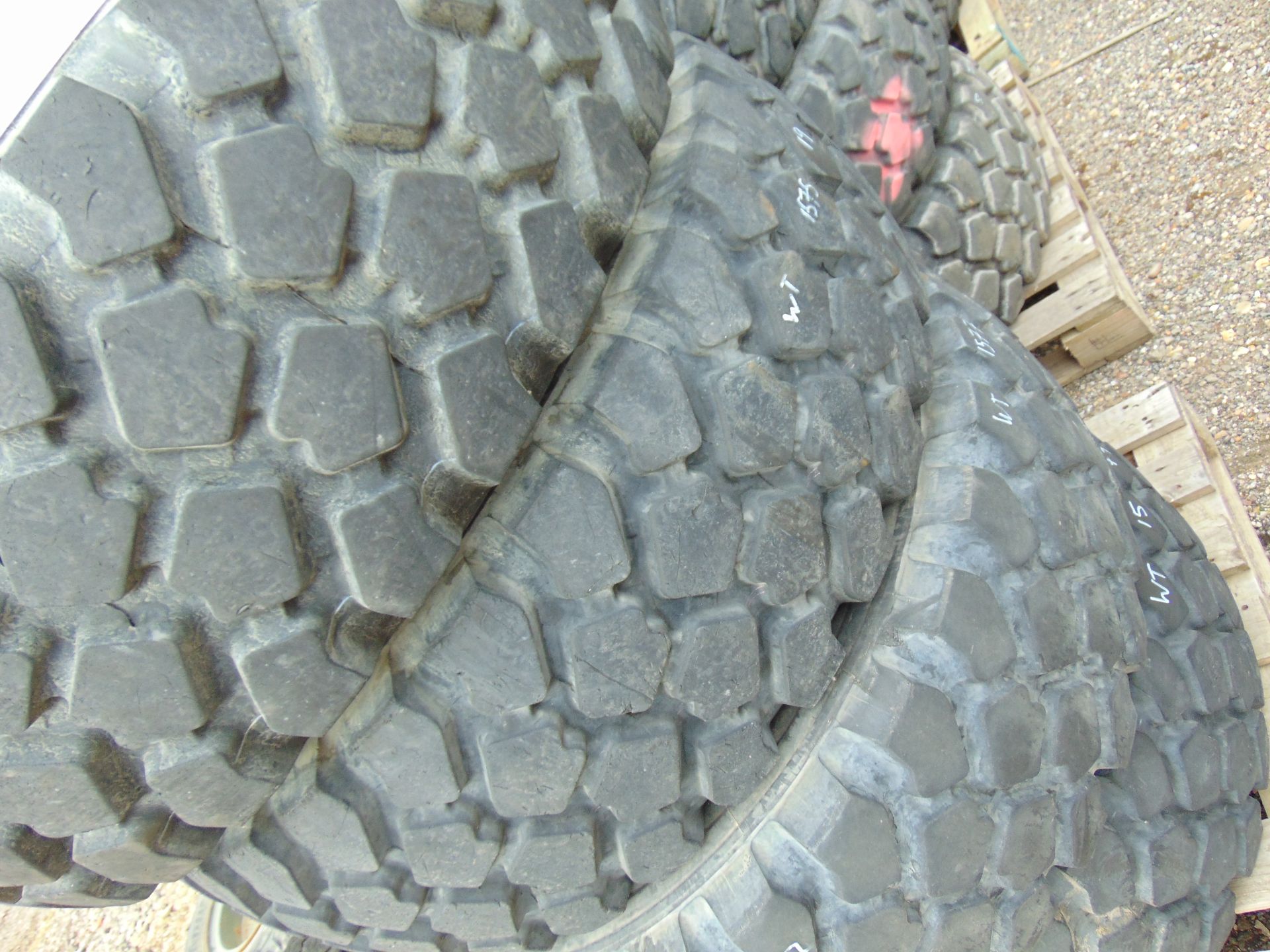 4 x Michelin XZL 395/85 R20 Tyres - Image 3 of 5