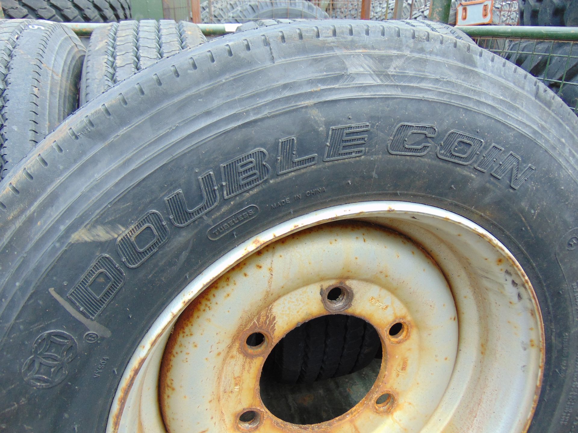 5 x Double Coin RT500 215/75 R17.5 Tyres with 6 Stud Rims - Image 3 of 7