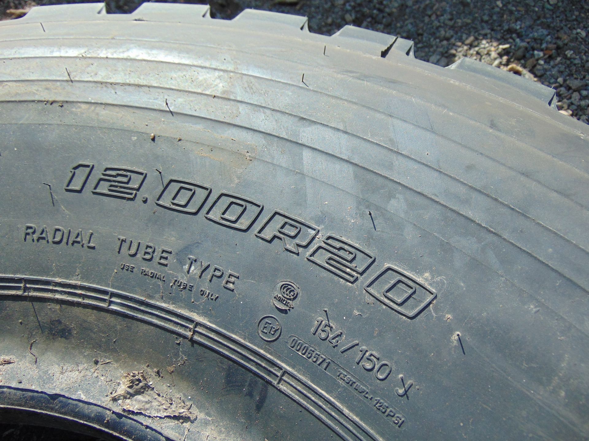 1 x Goodyear G388 12.00 R20 Tyre - Image 6 of 6