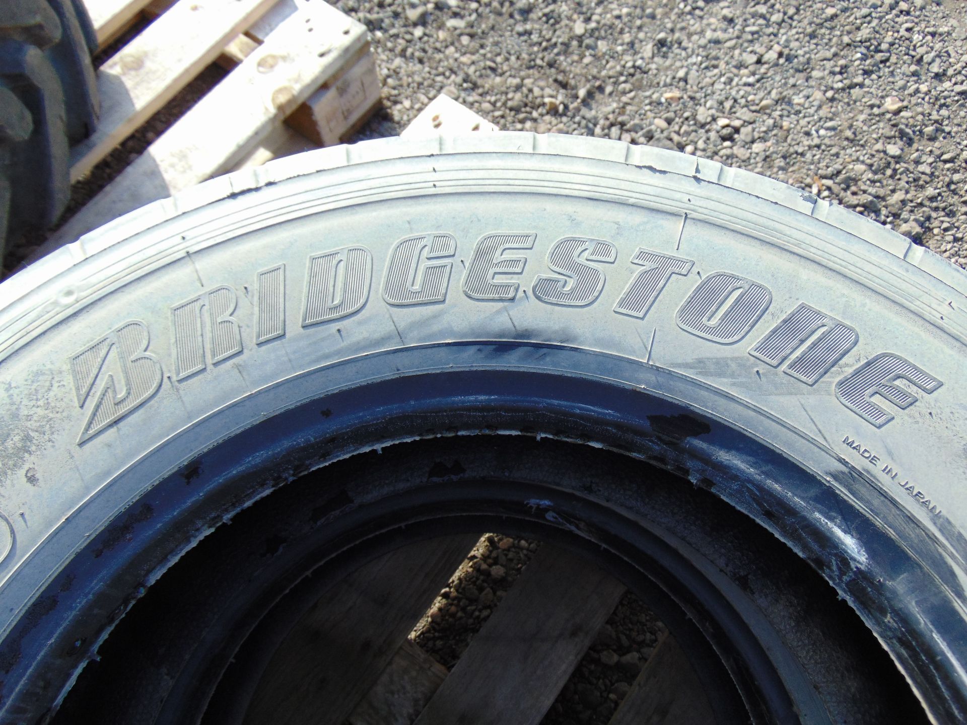 2 x Bridgestone R227 225/75 R17.5 Tyres - Image 2 of 7