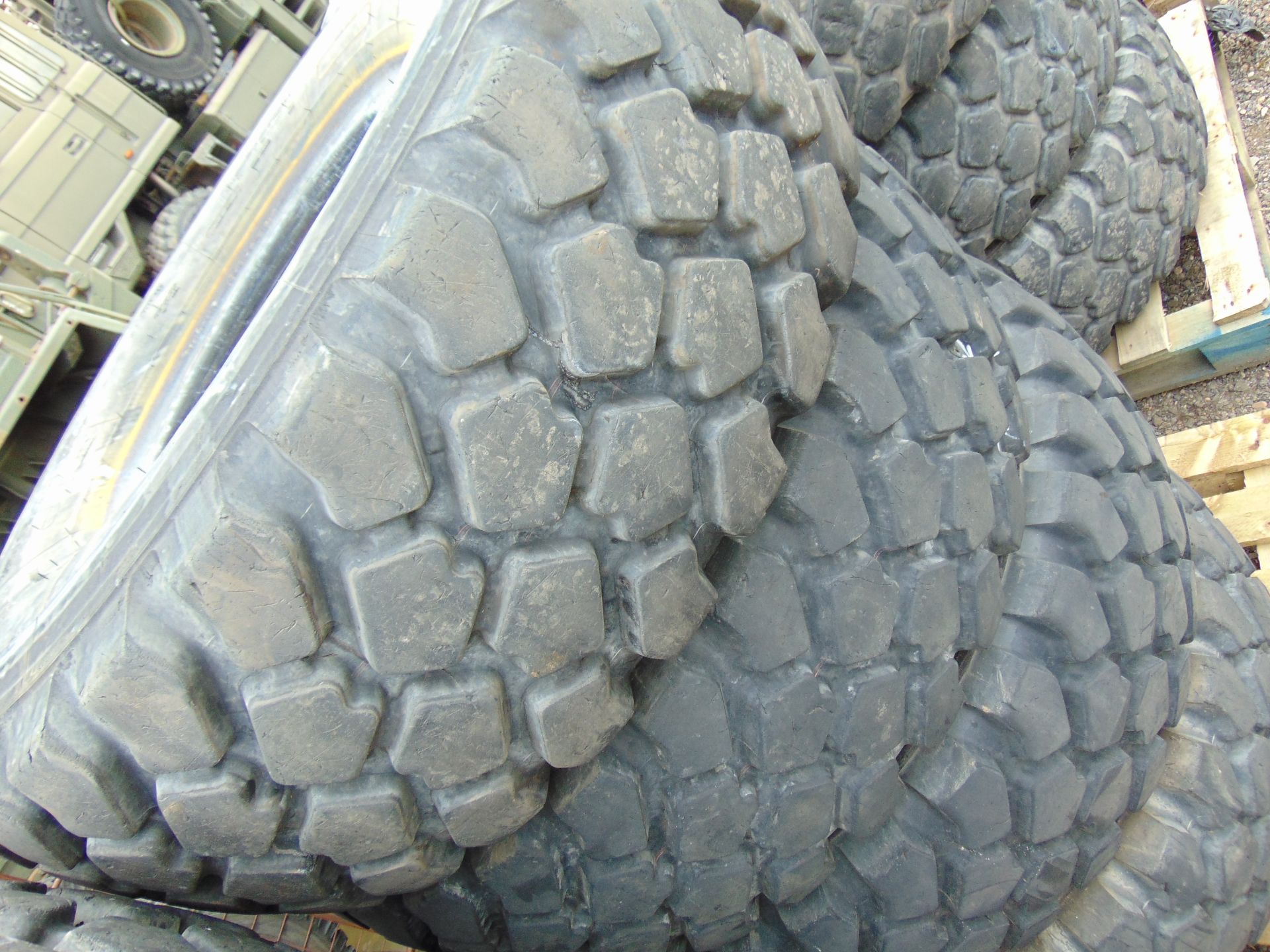 4 x Michelin XZL 395/85 R20 Tyres - Image 3 of 5