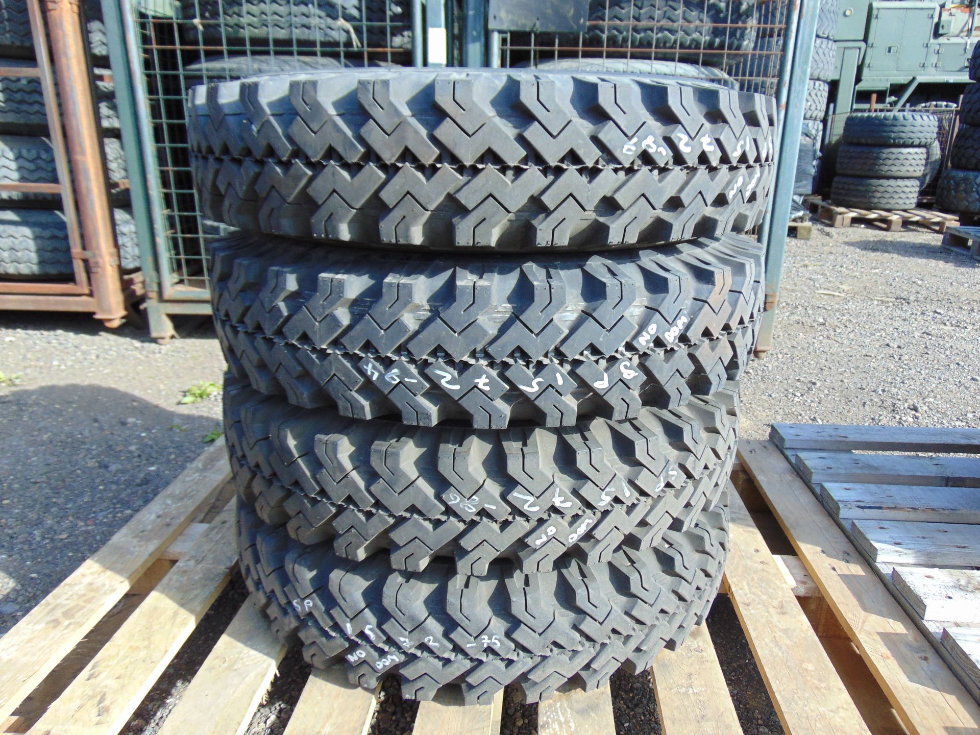 4 x Deestone Extra Traction 6.00-16 Tyres - Image 2 of 7