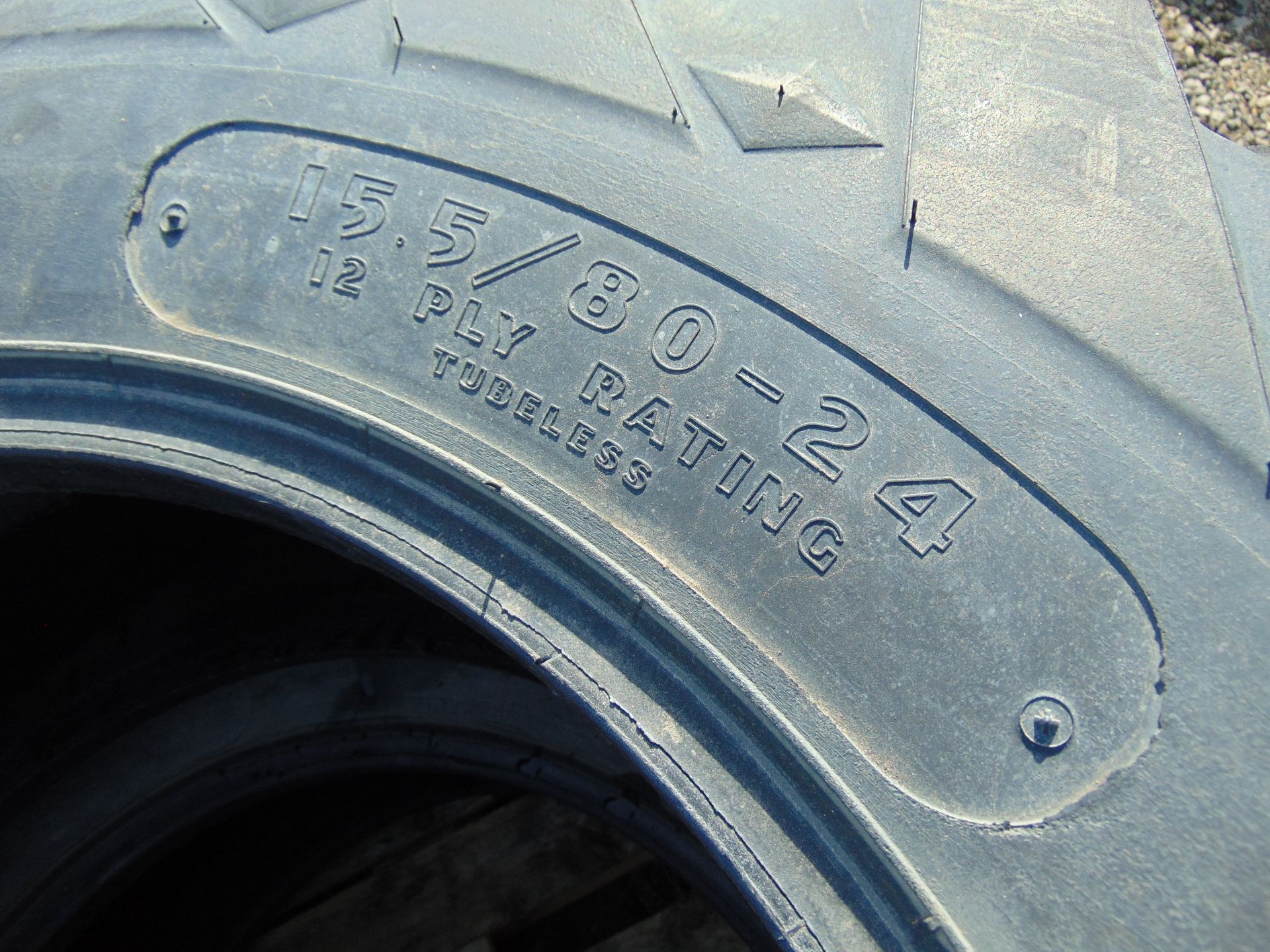 2 x Goodyear Sure Grip 15.5/80-24 Tyres - Image 5 of 6