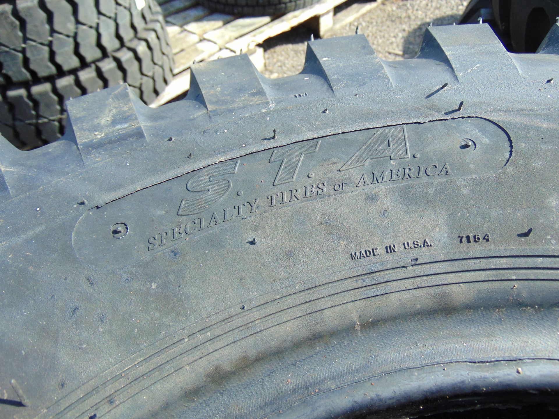 4 x S.T.A. 9.00-20 Crossply Tyres - Image 5 of 6