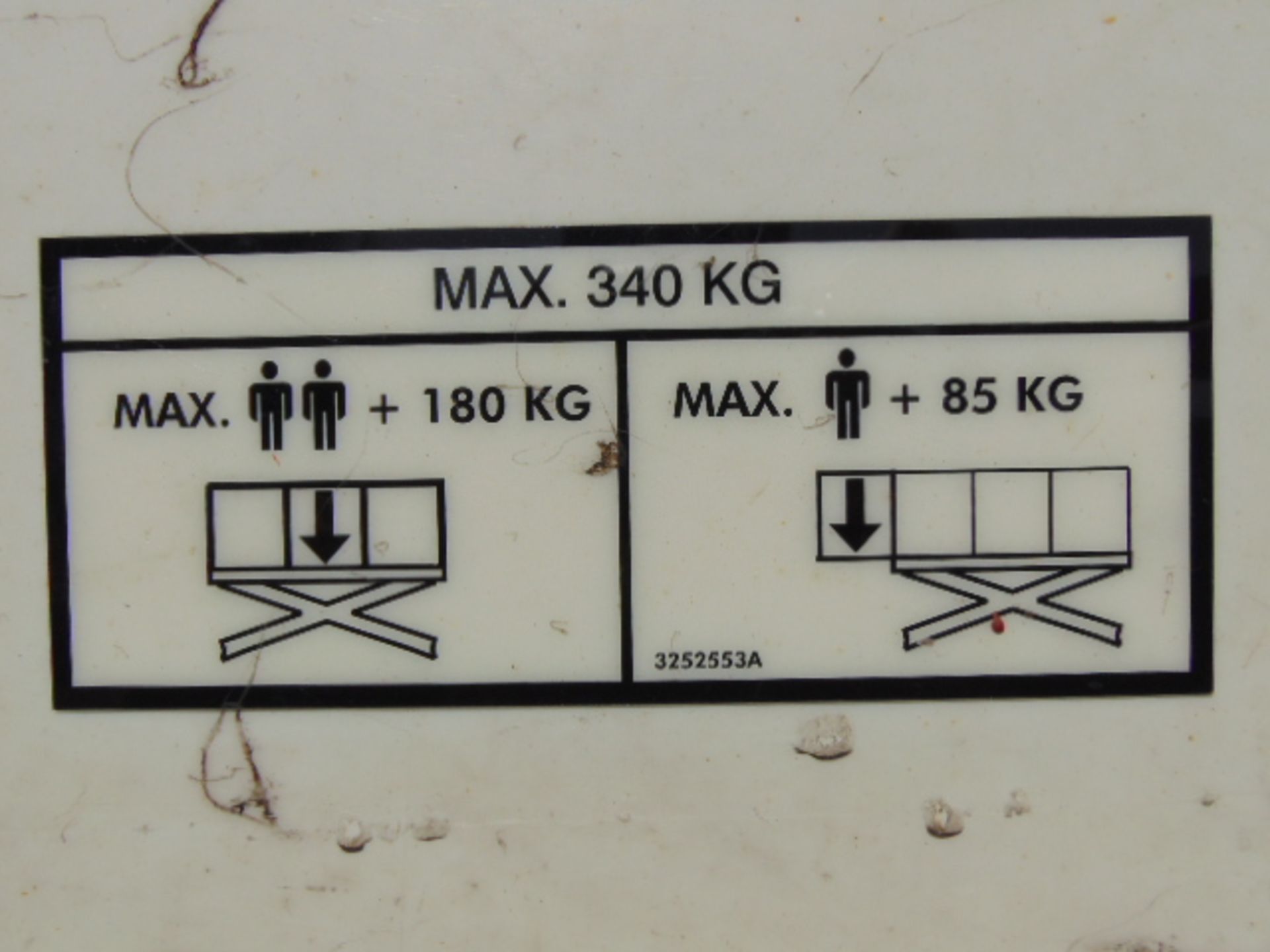 JLG 40-RTS 40' Rough Terrain Platform Scissor Lift - Image 13 of 20