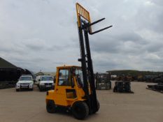 Hyster 3.00 XM Counter Balance Diesel Forklift ONLY 818 HOURS!