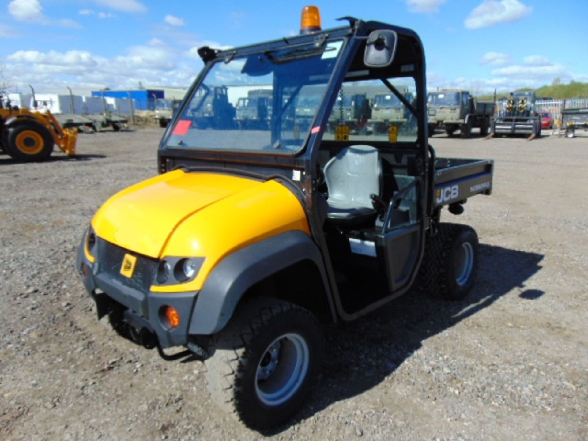 2013 JCB Workmax 1000D 4X4 - Image 4 of 18