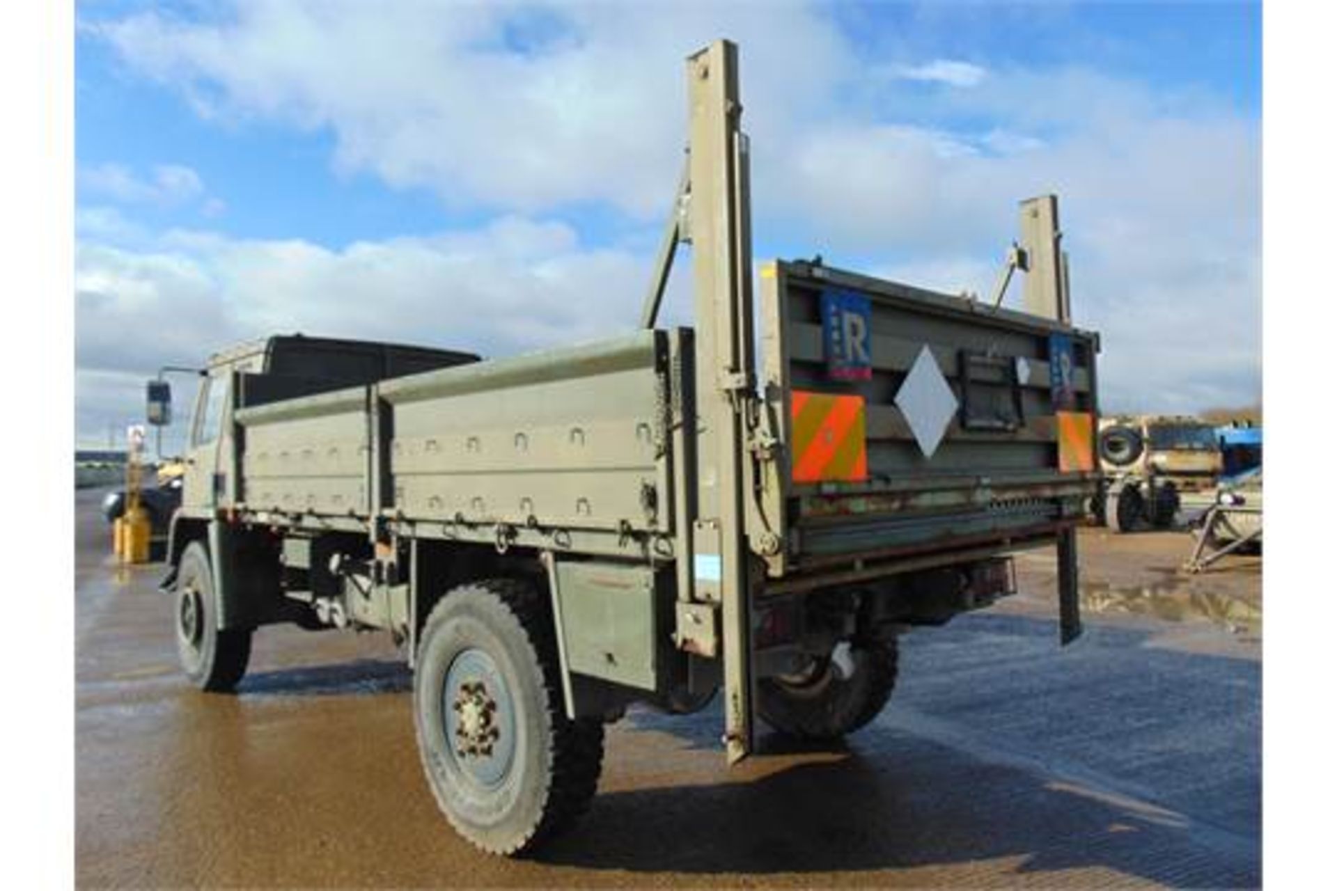 Leyland Daf 45/150 4 x 4 with Ratcliff 1000Kg Tail Lift - Image 6 of 15