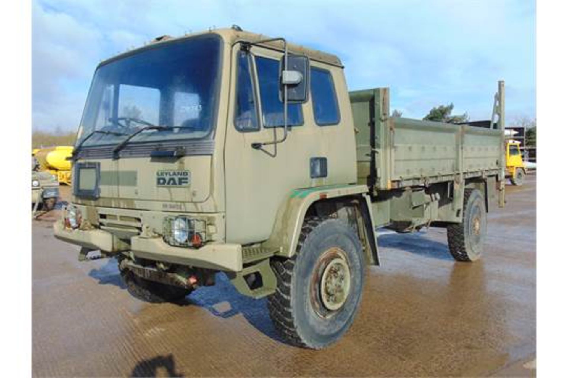 Leyland Daf 45/150 4 x 4 with Ratcliff 1000Kg Tail Lift