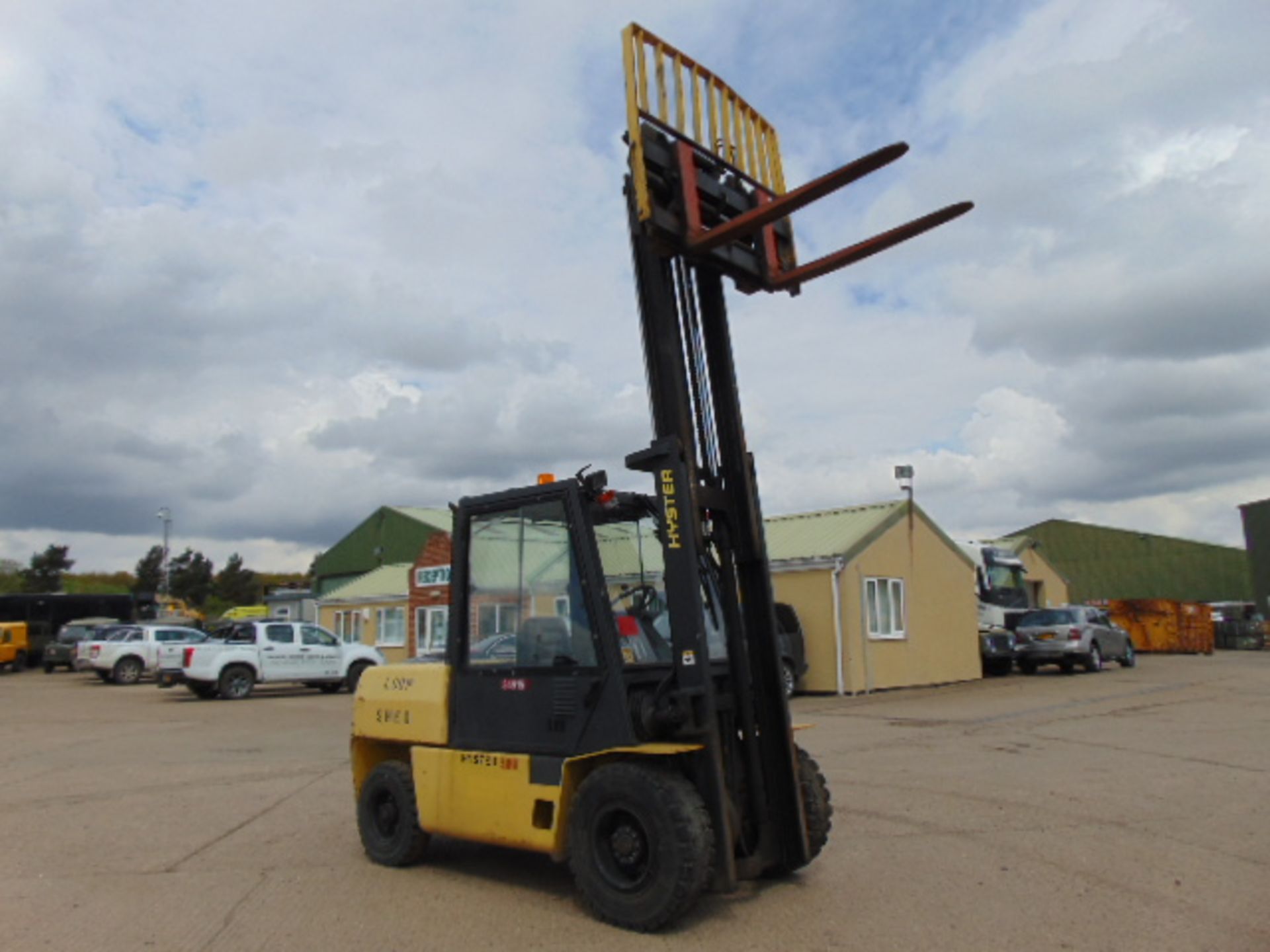 Hyster H5.00XL Counter Balance Diesel Forklift ONLY 463 Hours!