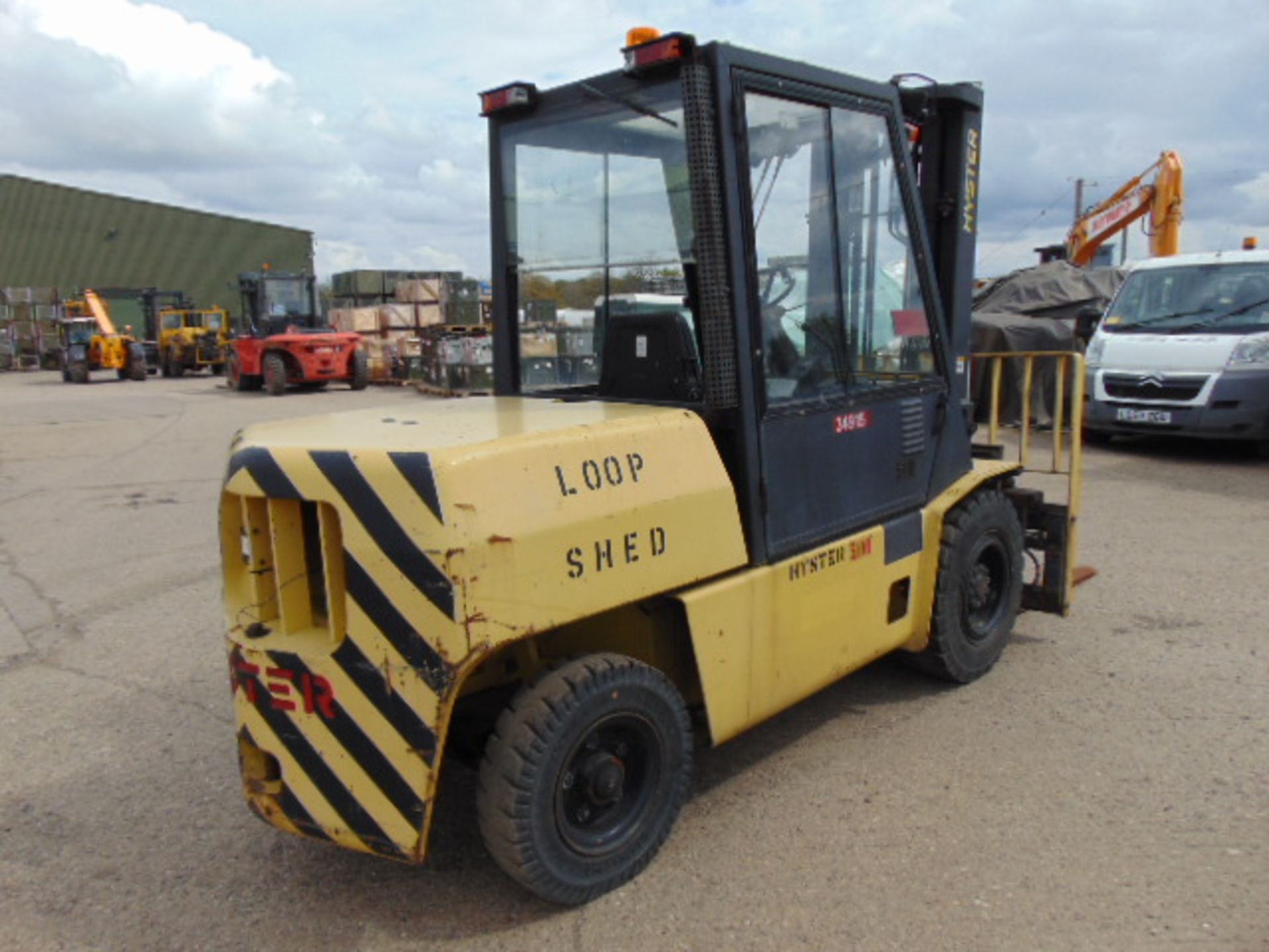 Hyster H5.00XL Counter Balance Diesel Forklift ONLY 463 Hours! - Image 9 of 21