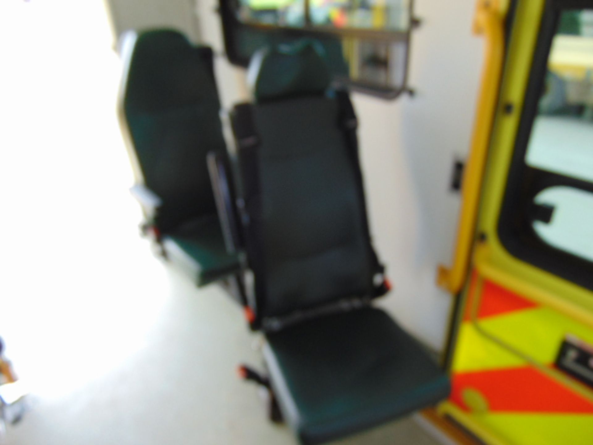 Mercedes Sprinter 515 CDI Turbo diesel ambulance - Image 19 of 22