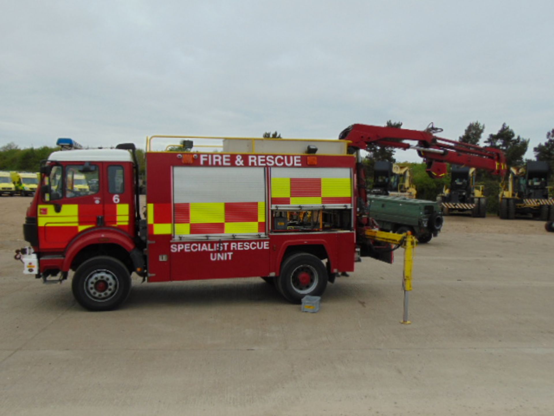 Mercedes 4x4 1824/Angloco Special Rescue Vehicle - Image 23 of 51