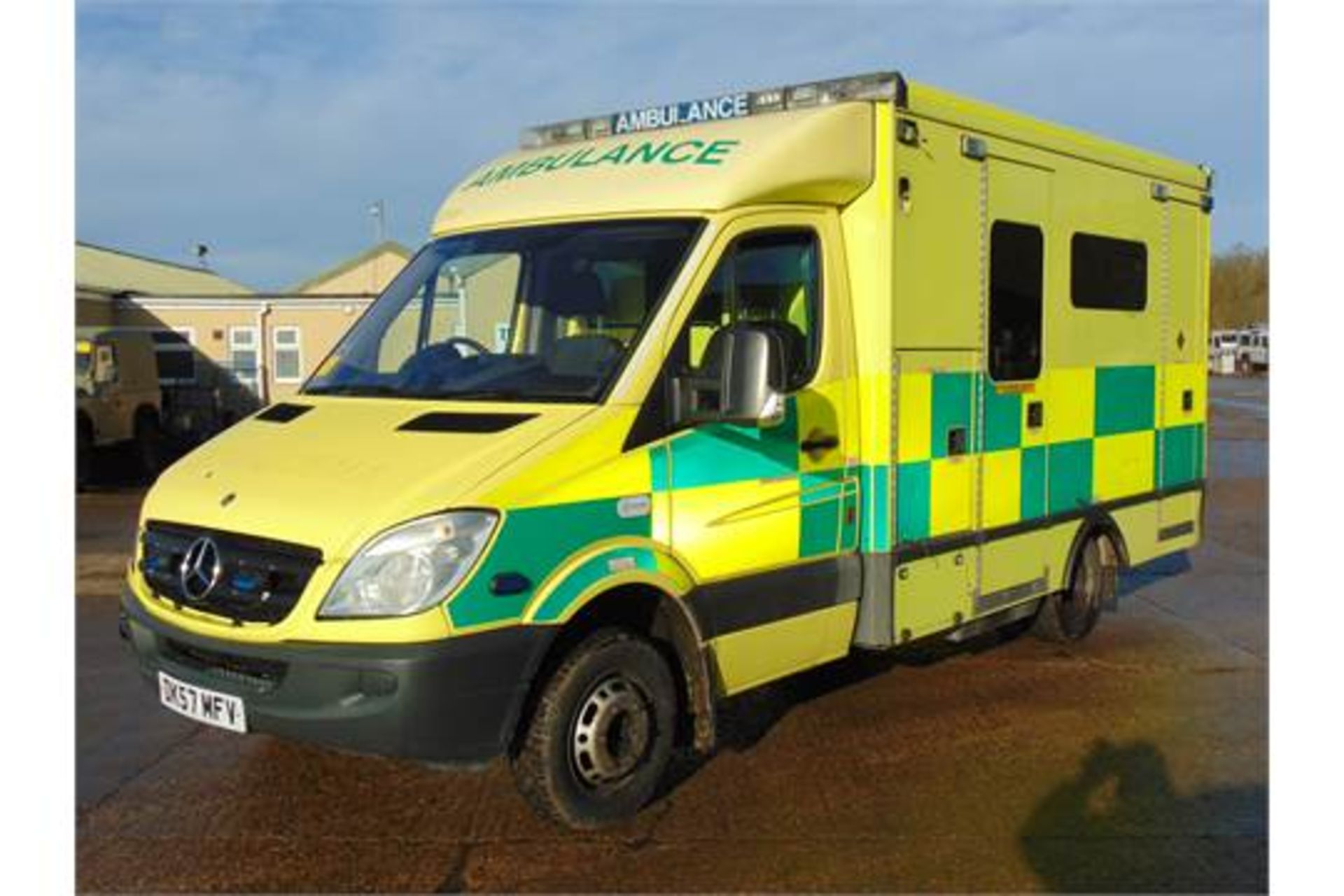 Mercedes Sprinter 515 CDI Turbo diesel ambulance - Image 3 of 22