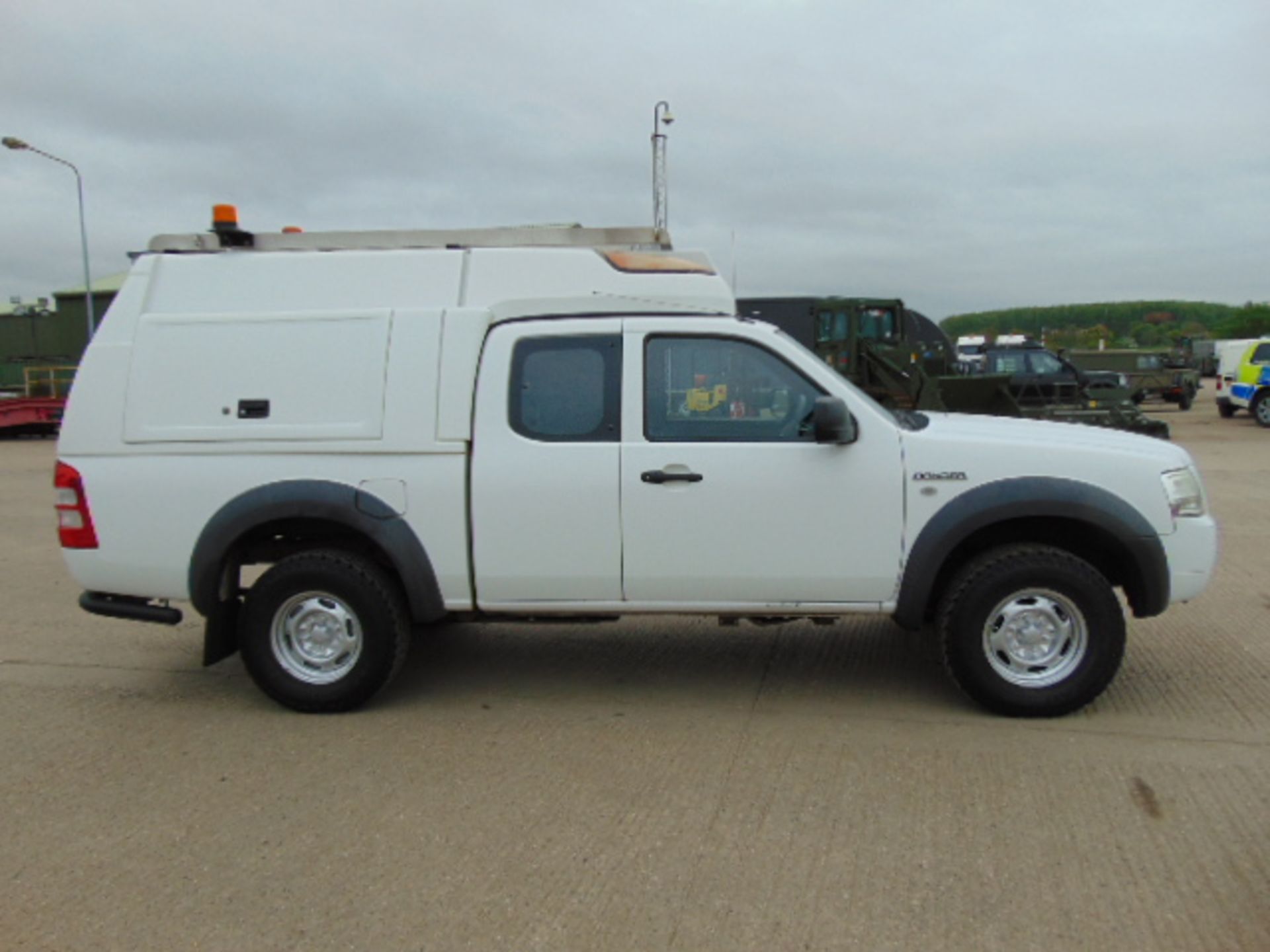 2008 Ford Ranger Super Cab 2.5TDCi 4x4 Pick Up C/W Toolbox Back - Image 5 of 27