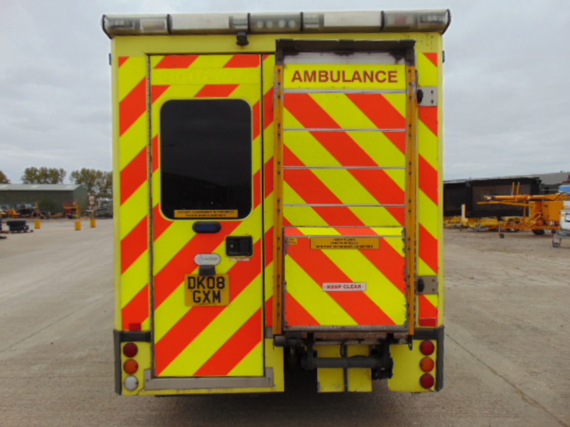 Mercedes Sprinter 515 CDI Turbo diesel ambulance - Image 7 of 21