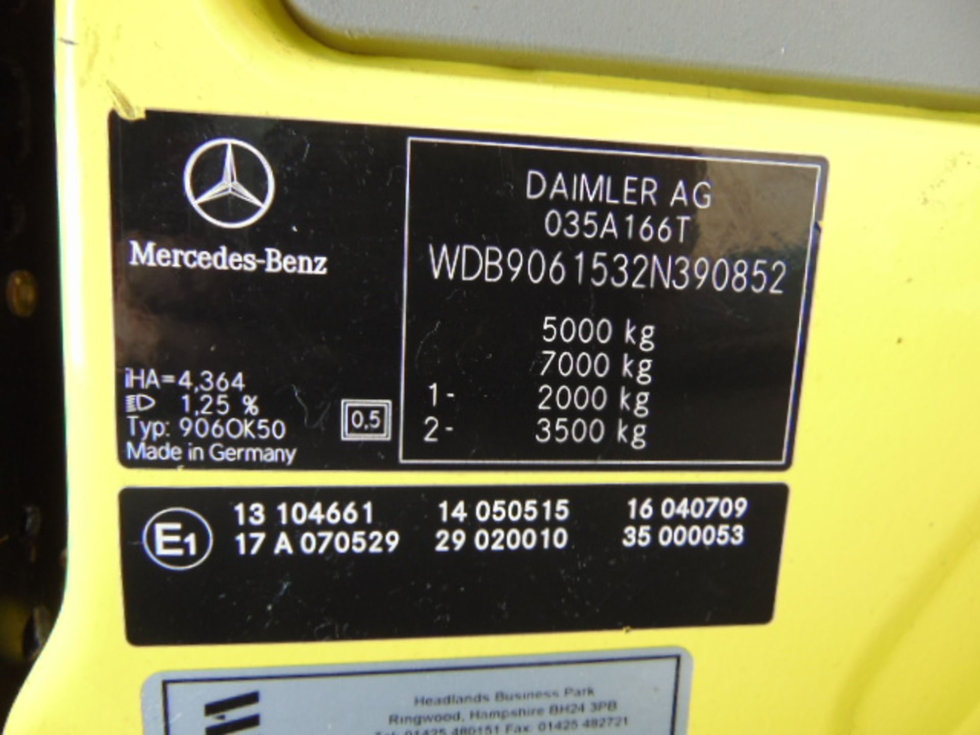 Mercedes Sprinter 515 CDI Turbo diesel ambulance - Image 22 of 23