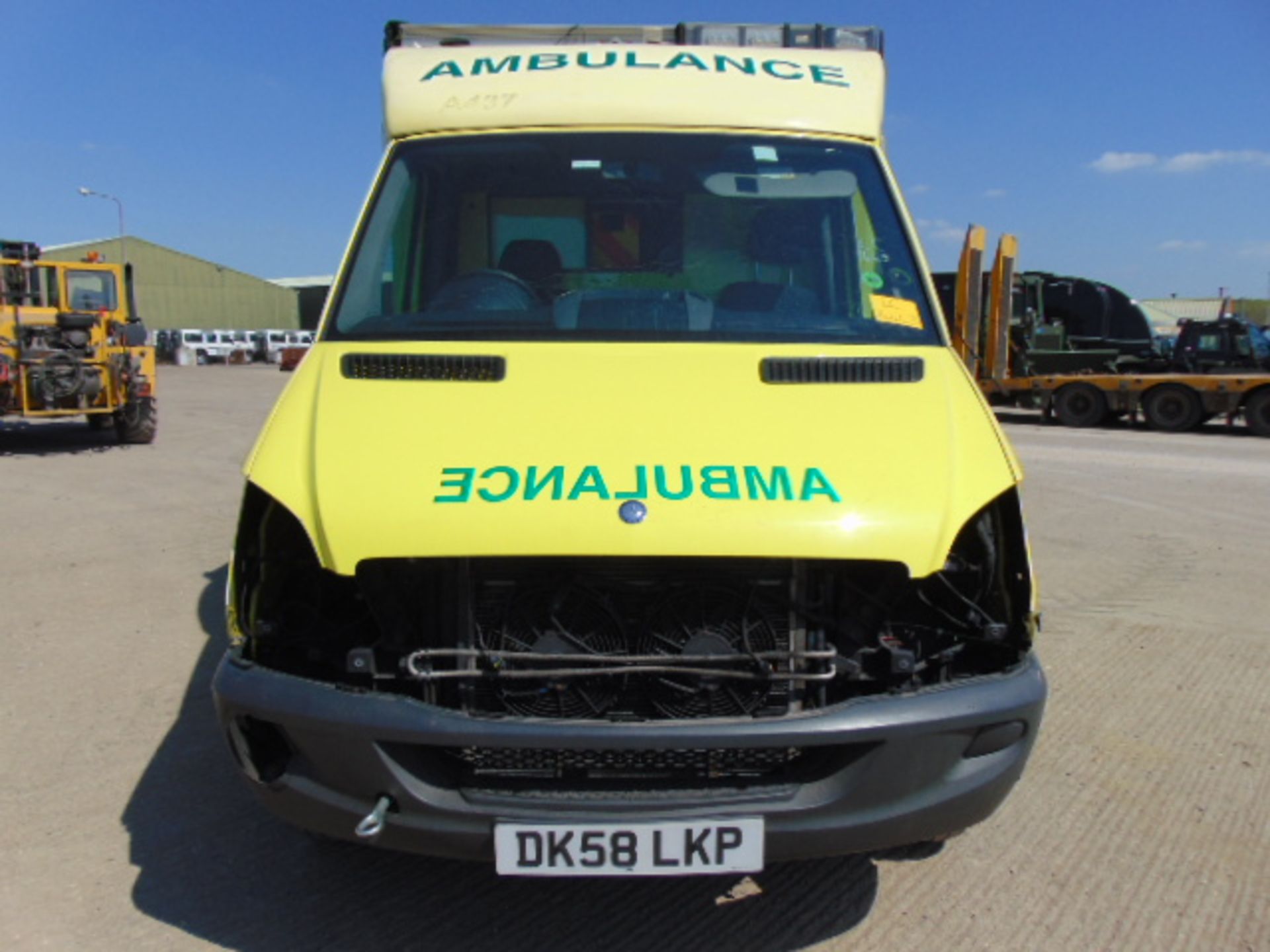 Mercedes Sprinter 515 CDI Turbo diesel ambulance - Image 2 of 16