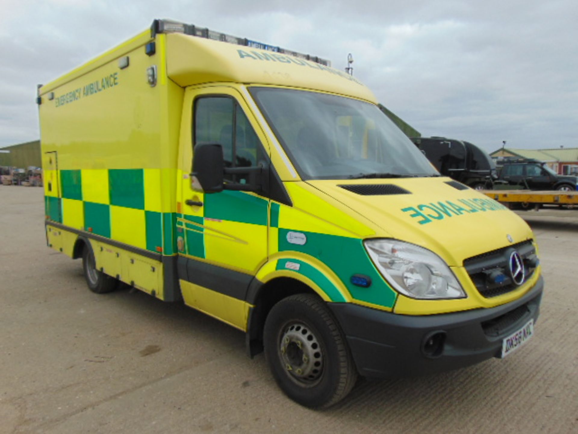 Mercedes Sprinter 515 CDI Turbo diesel ambulance