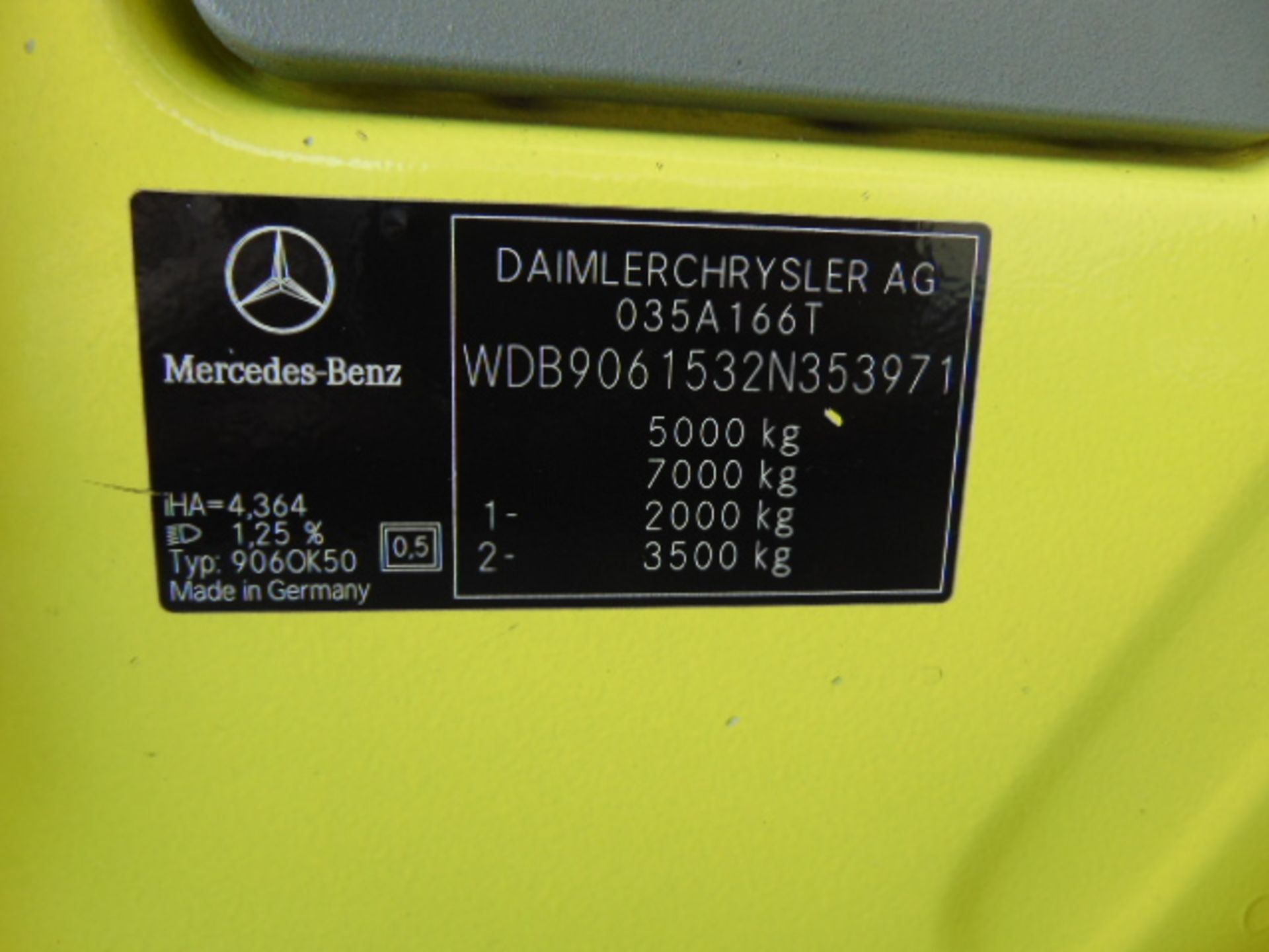 Mercedes Sprinter 515 CDI Turbo diesel ambulance - Image 20 of 21