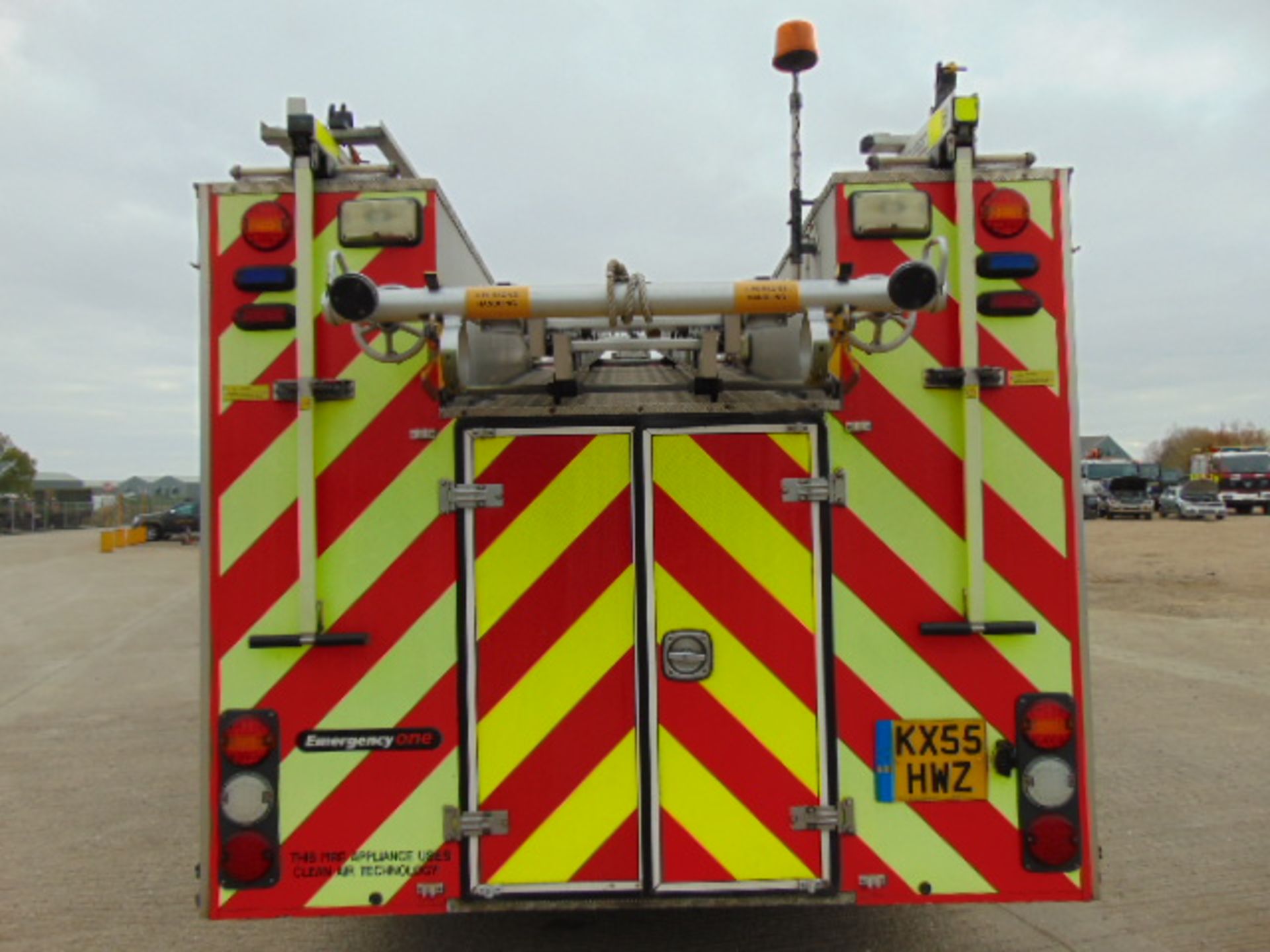 Scania 94D 260 / Emergency One Fire Engine - Image 7 of 33