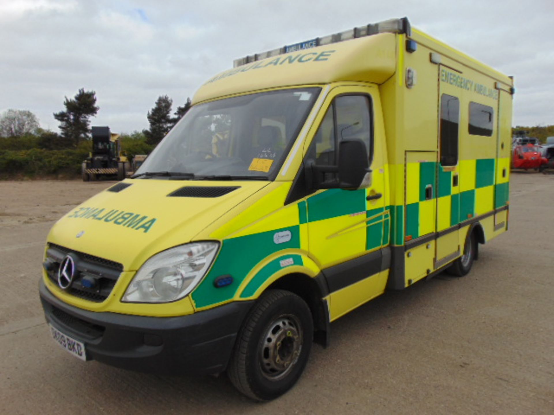 Mercedes Sprinter 515 CDI Turbo diesel ambulance - Image 3 of 22